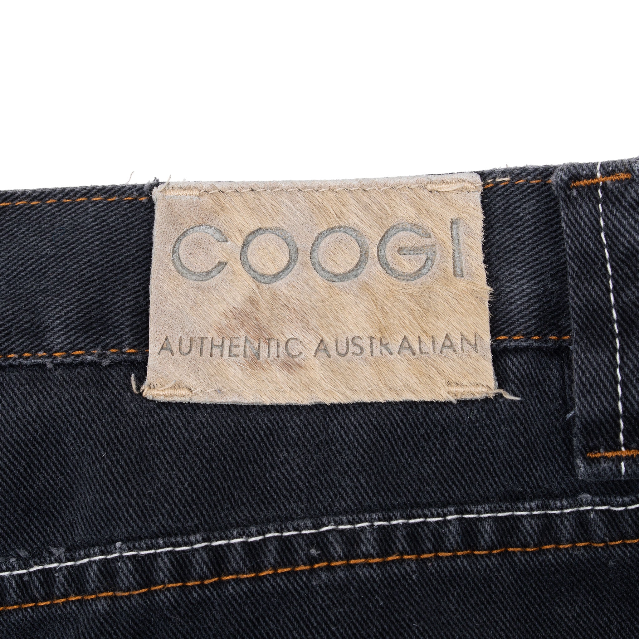 Vintage Coogi Embroidered Black Denim Jeans 2000S Size 36X32




Size On Tag 36X34 Actual Size 36X32