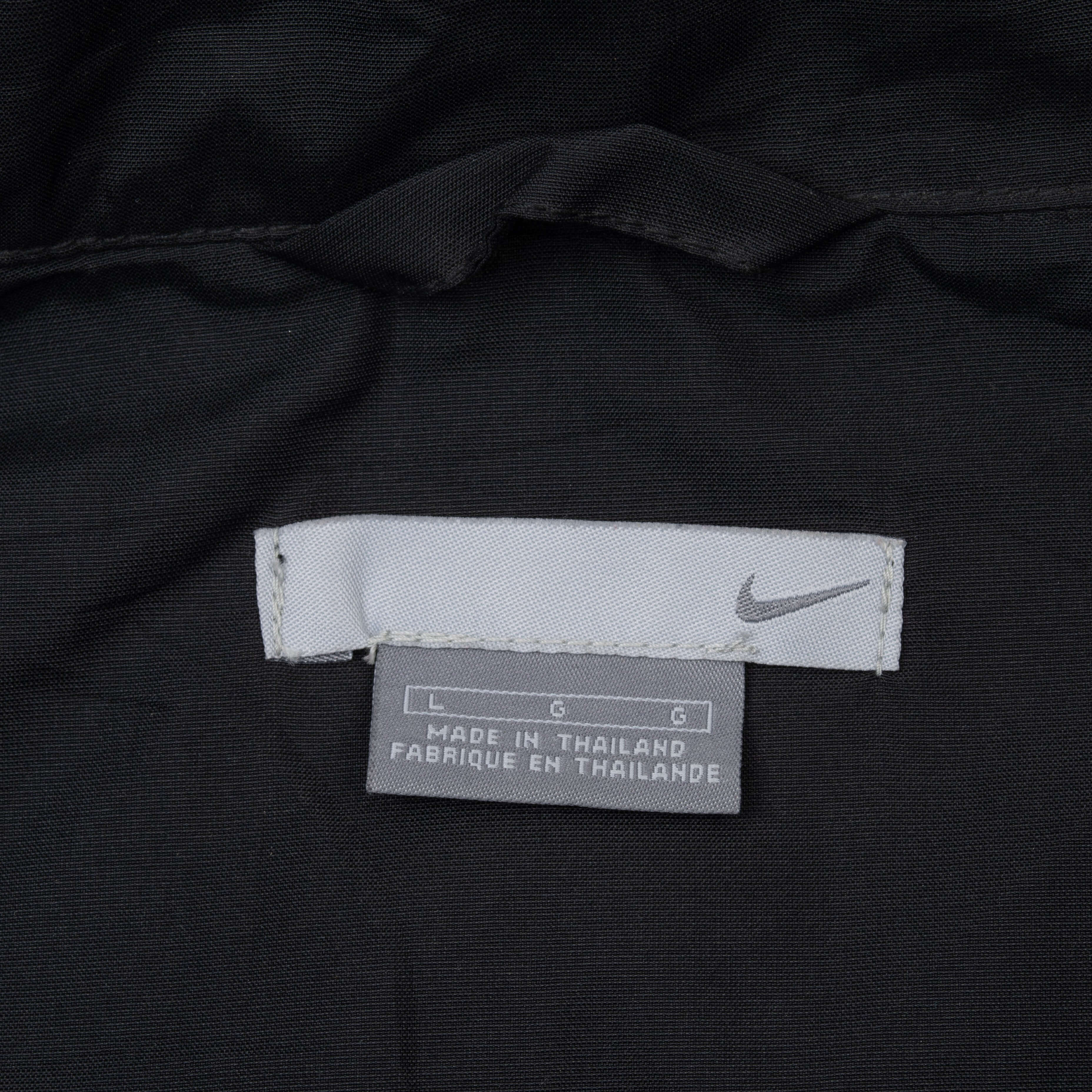 Vintage Nike Classic Swoosh Black Windbreaker Jacket 2000S Size Large