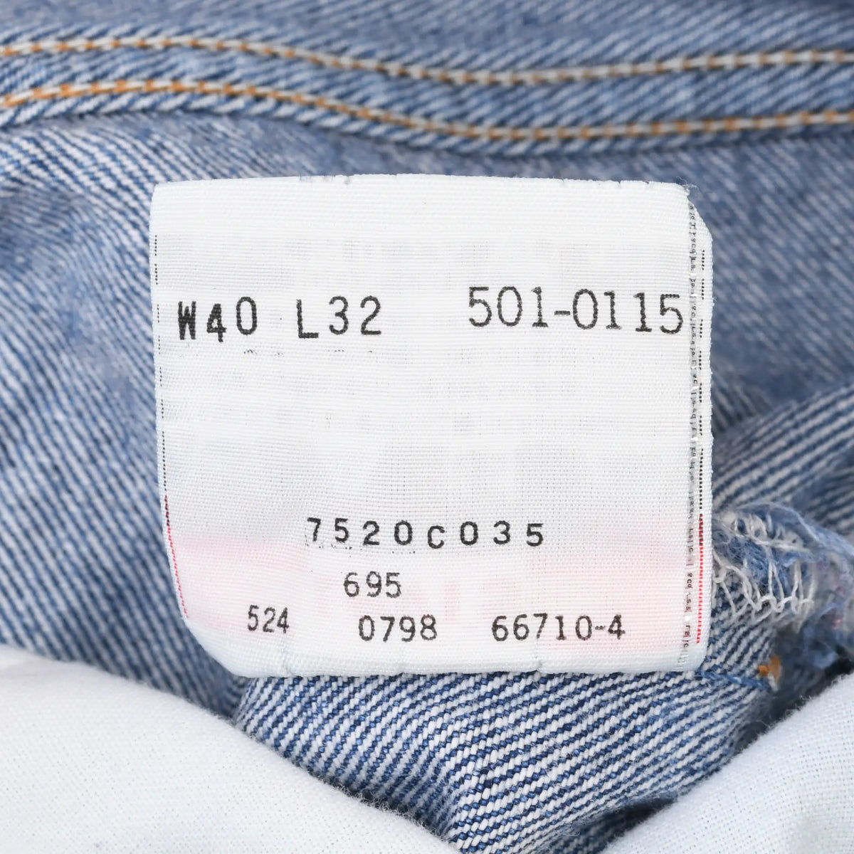 Levi's 501-0115 inner tag marked W40 L32 with factory code 524