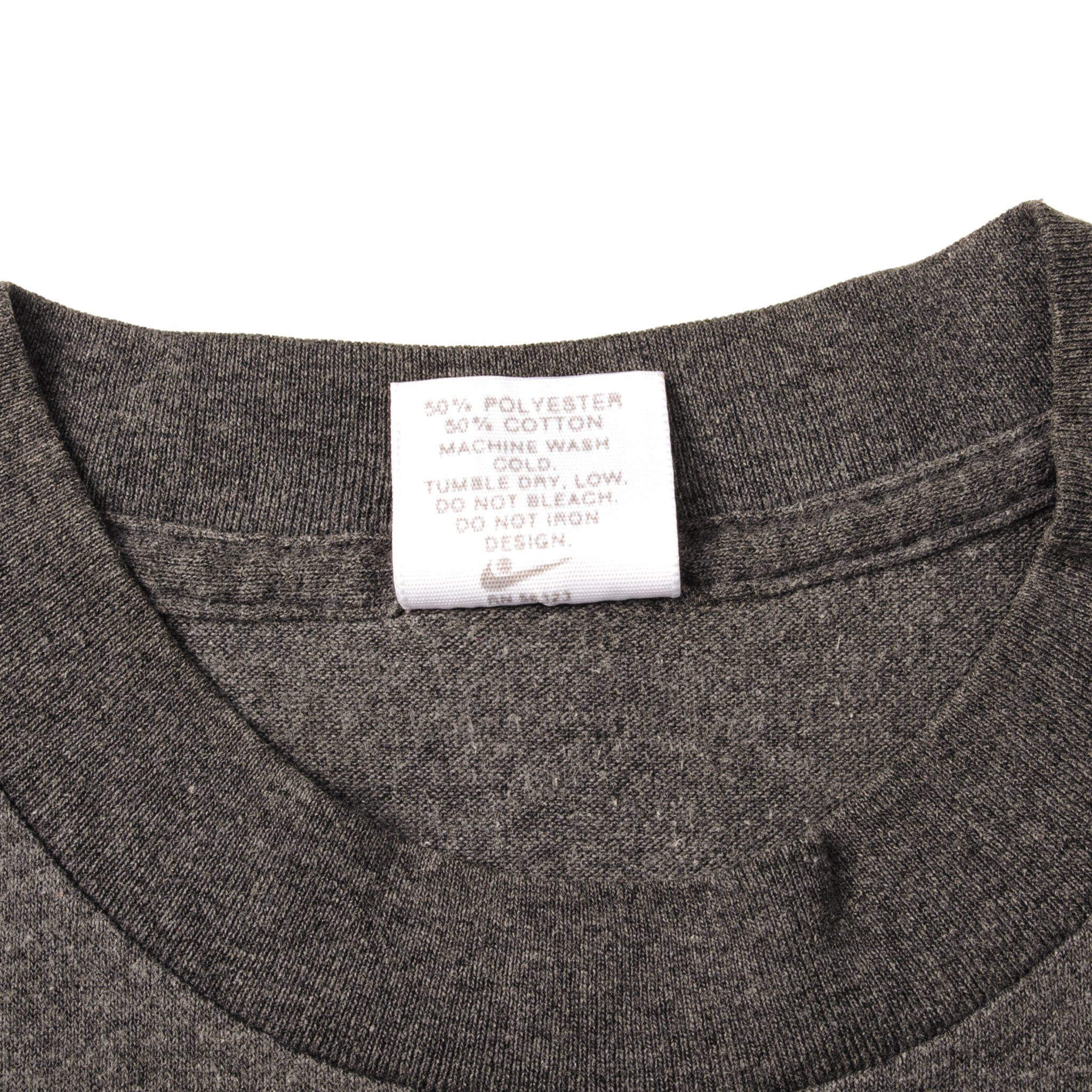 VINTAGE NIKE TEE SHIRT 1987-1992 SIZE SMALL MADE IN USA