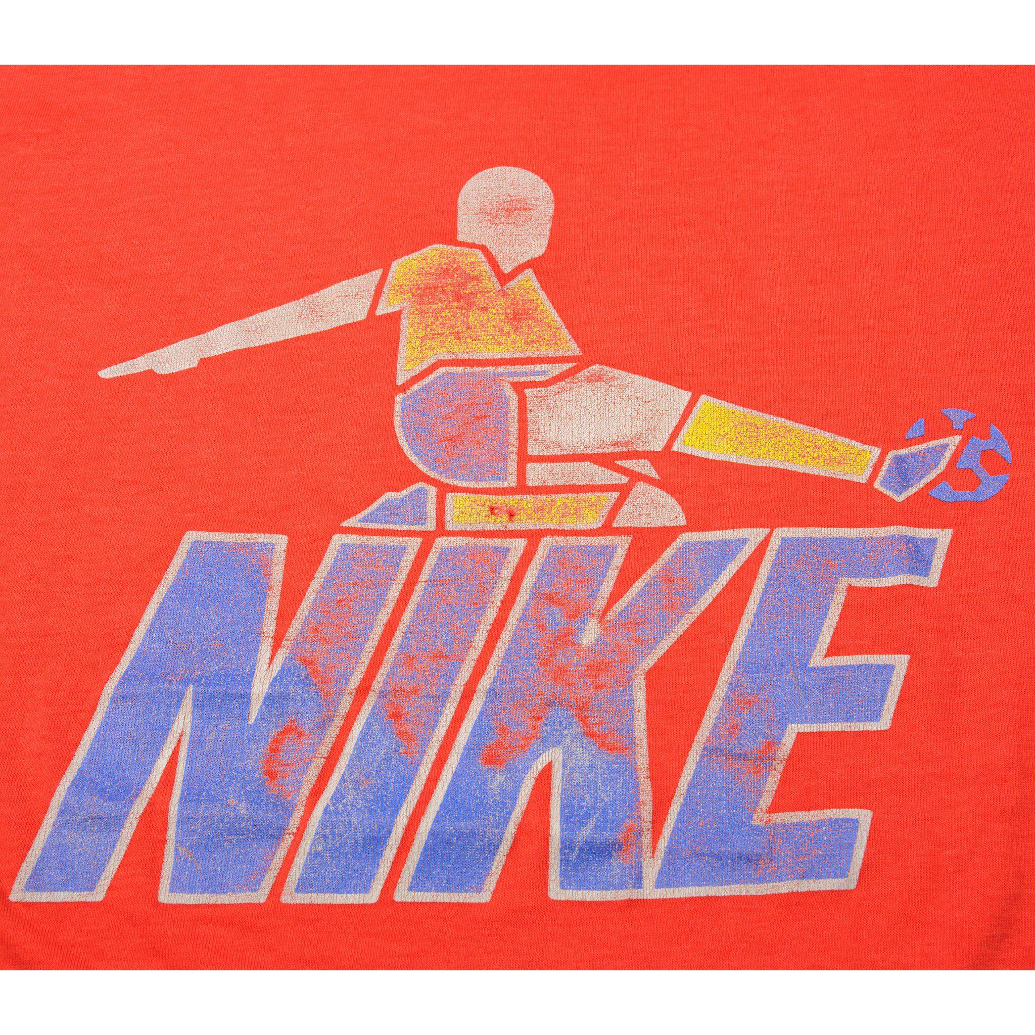 Vintage Nike Tee Shirt 1987-1992 Size Medium Made In USA With Single Stitch Sleeves.