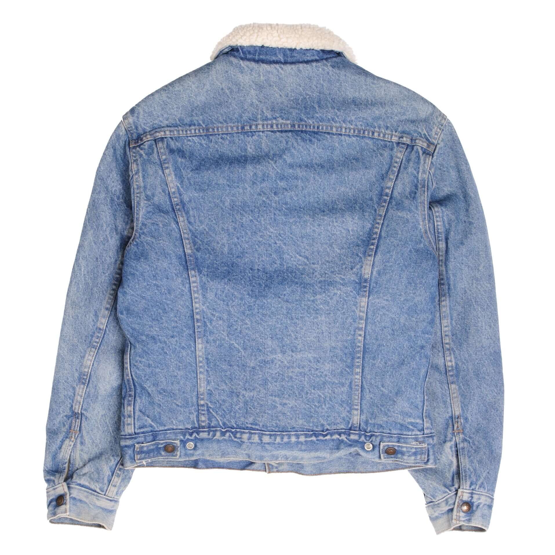 Vintage Levis Sherpa Trucker Denim Jacket 2 Pockets Medium Light Wash Clean 1970s Size 40R Made In USA  Back Button #52