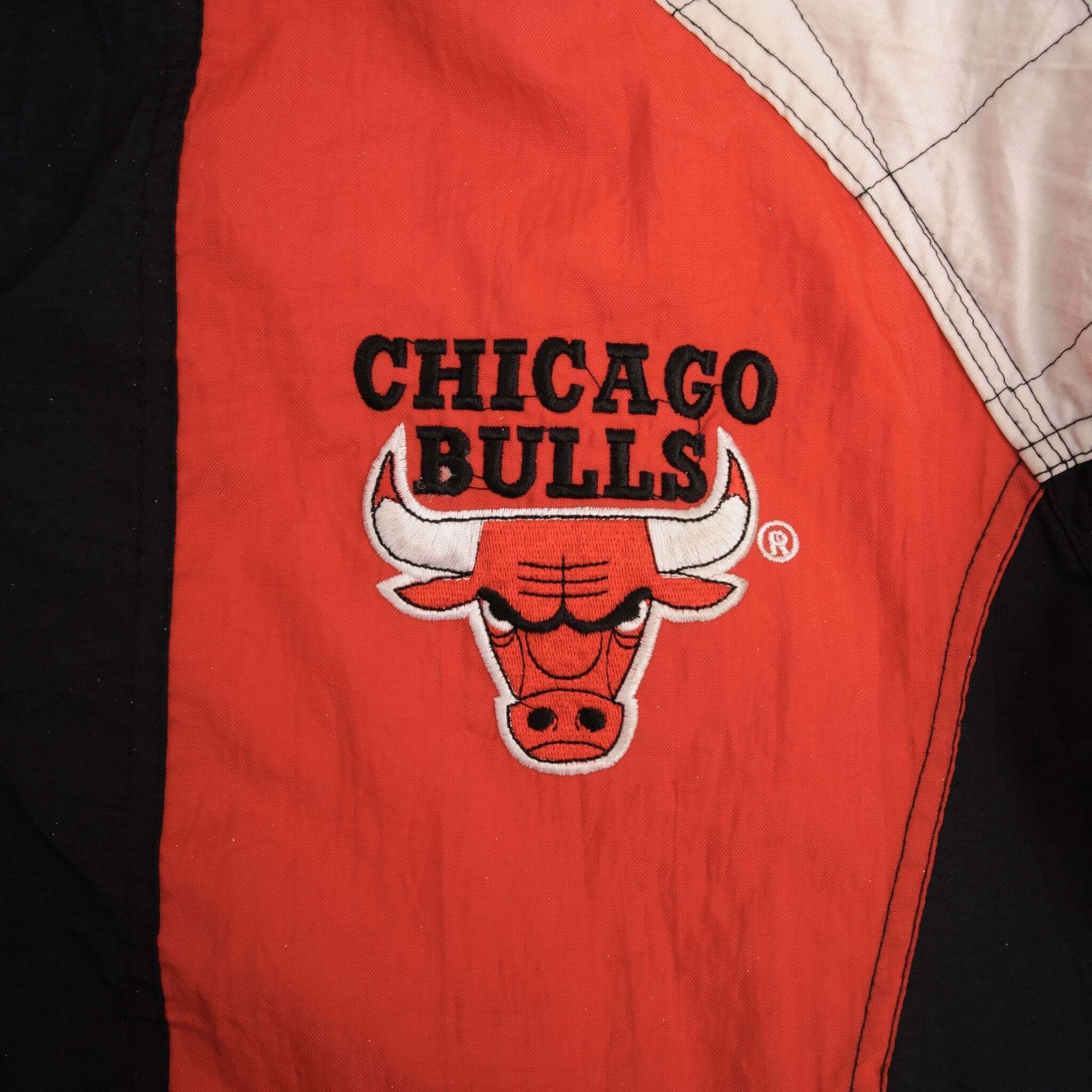Vintage Nba Chicago Bulls 1990S Hooded Windbreaker Starter Jacket Size Medium