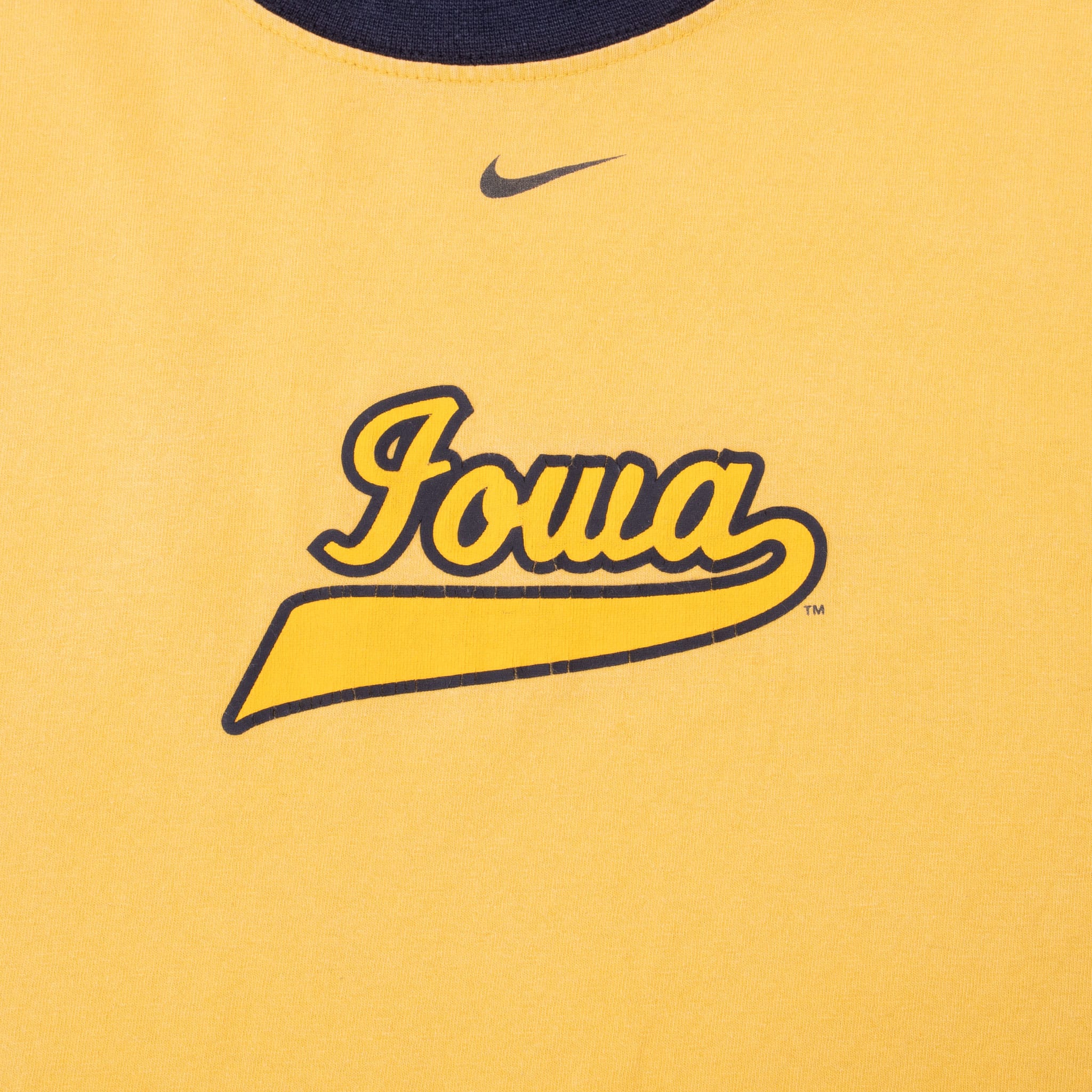 VINTAGE NIKE NCAA UNIVERSITY OF IOWA 1990S YELLOW TEE SHIRT 2XL
