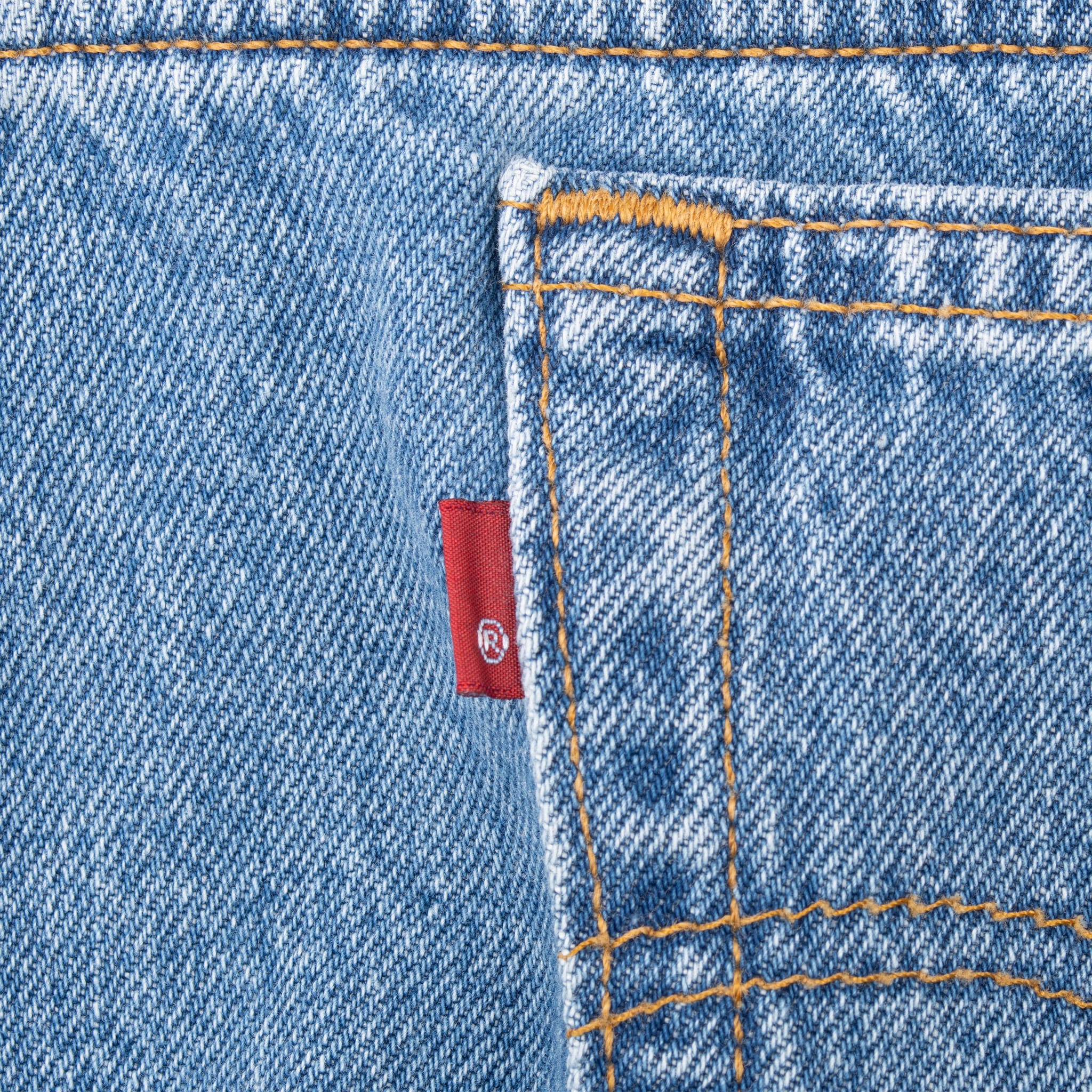 VINTAGE LEVIS 501 JEANS BLUE INDIGO 1990S SIZE 35X33 MADE IN USA
