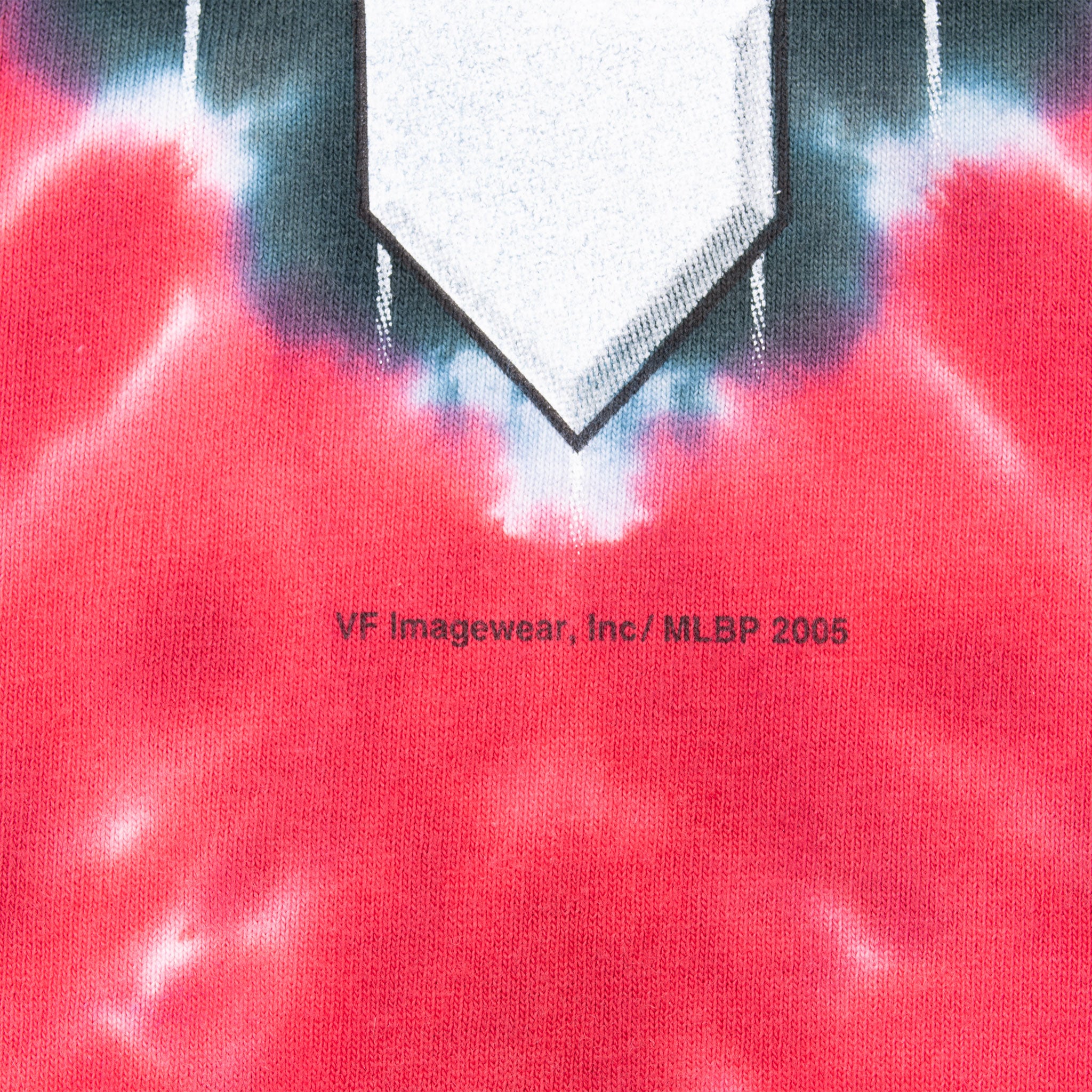 Vintage MLB Cincinnati Reds Tie Dye Tee Shirt 2005 Size XL Made In USA With Single Stitch Sleeves