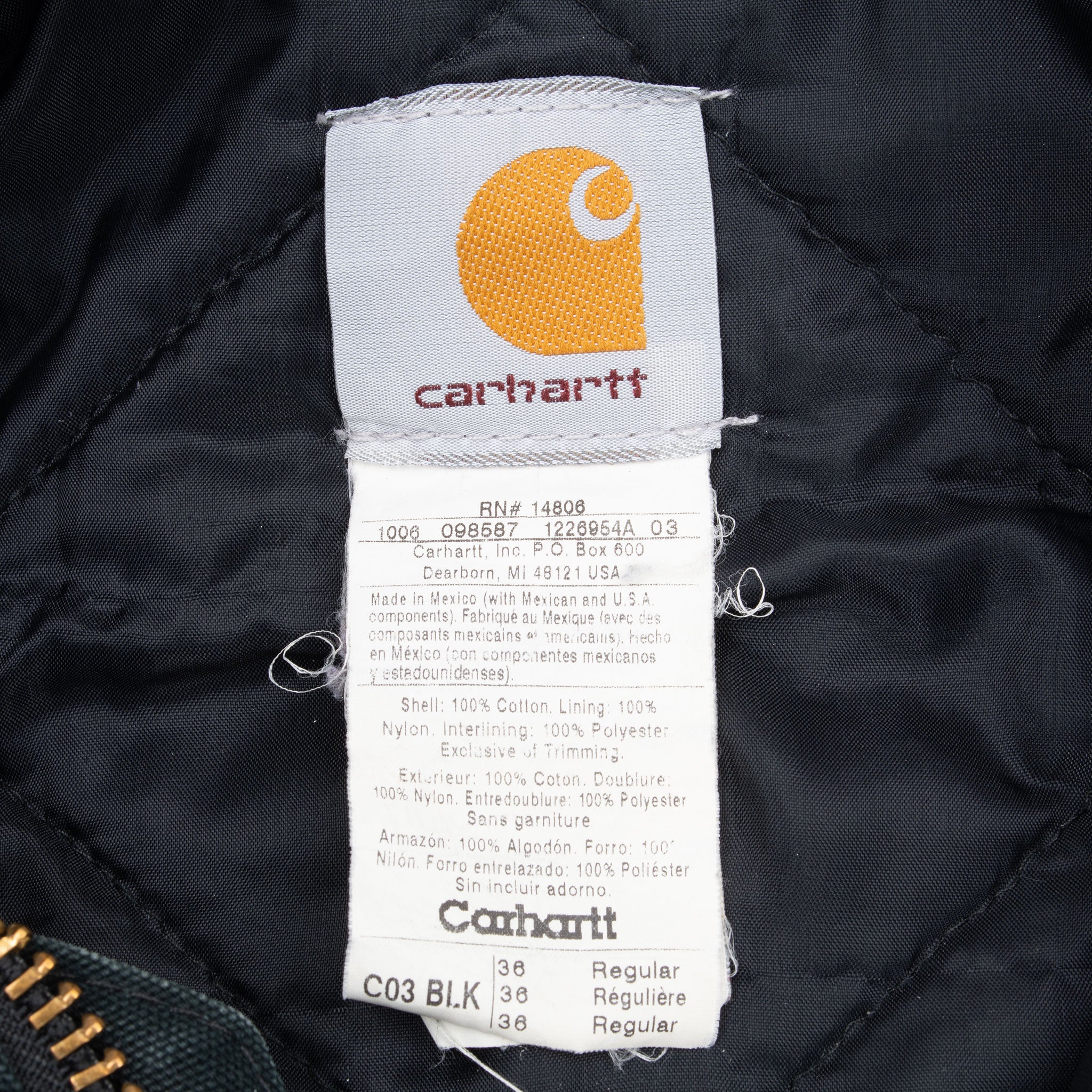Vintage Carhartt Traditional Arctic Quilt Lined Jacket C03BLK 2000S Size 36 Made In Usa
