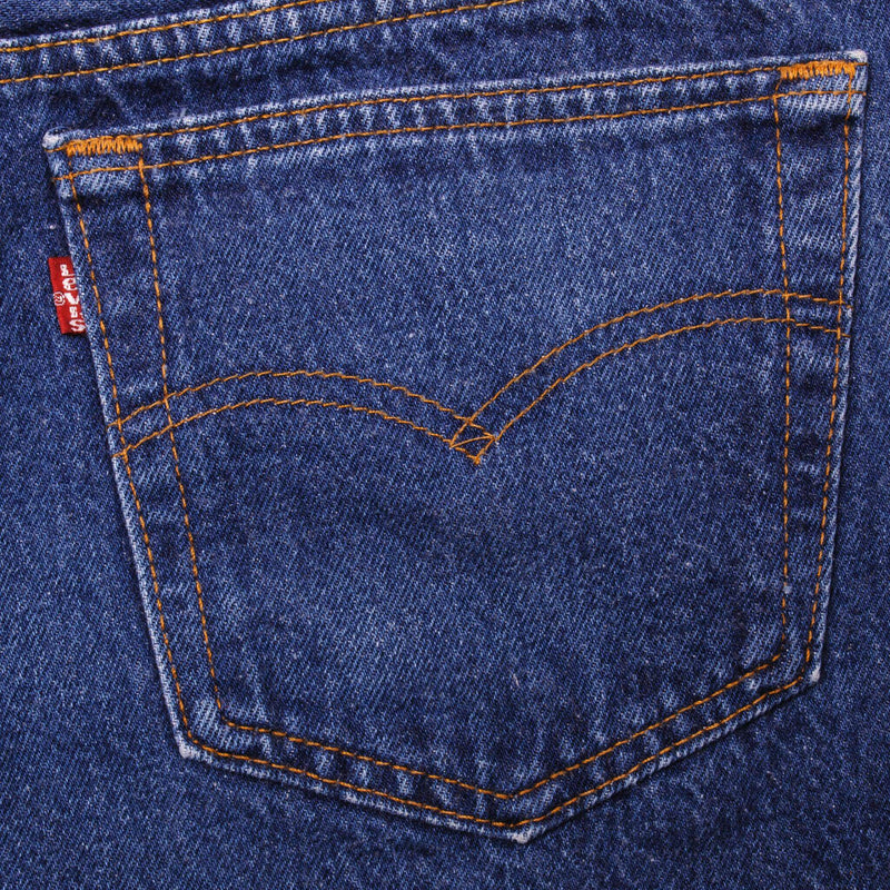 VINTAGE LEVIS 501 JEANS INDIGO SIZE W30 L32 MADE IN USA