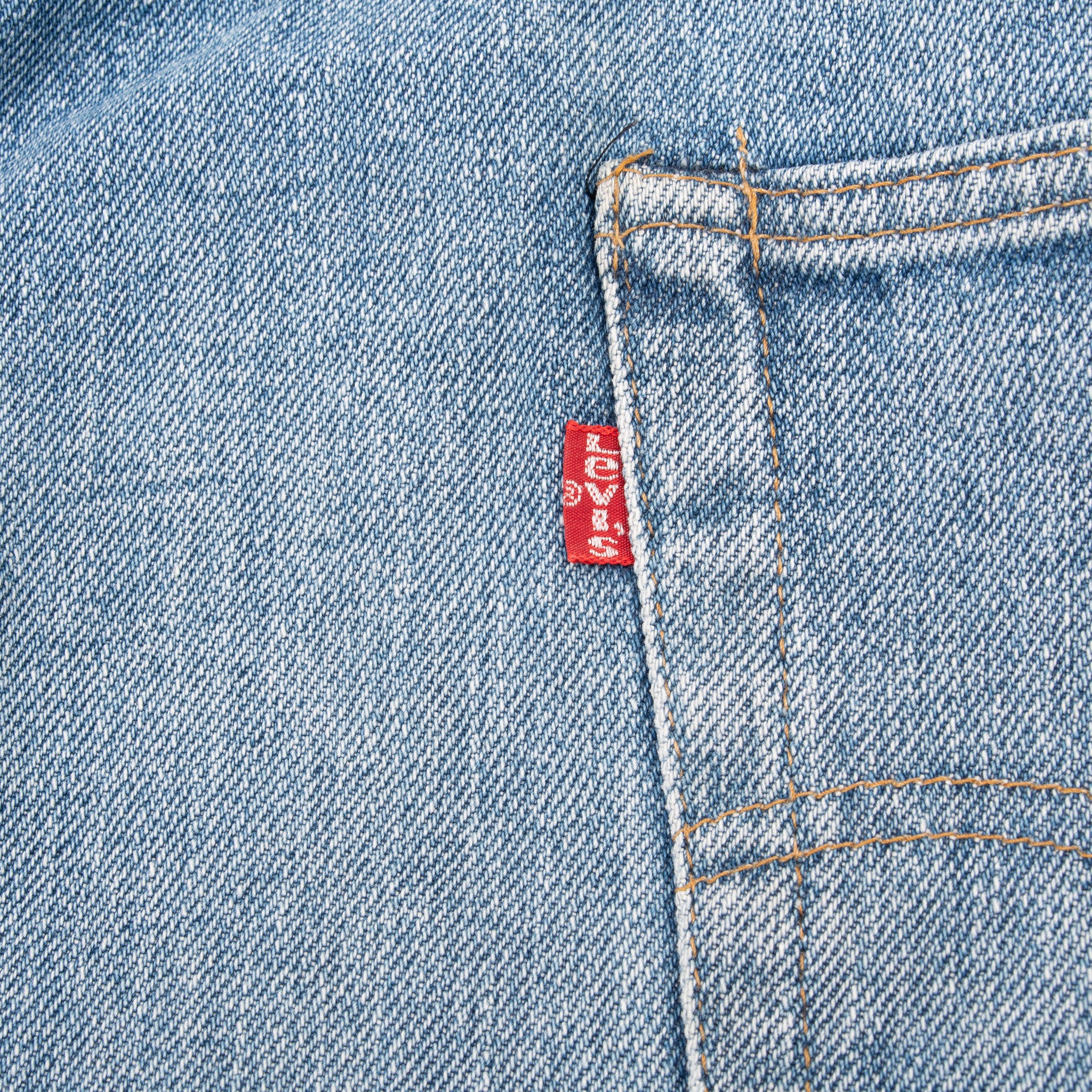 Vintage Levis 501 Jeans Indigo 1970S Selvedge Redline Size 52X28 Made In Usa

Size Tags is 56X32 Actual Size is 52X28

Back Button #6