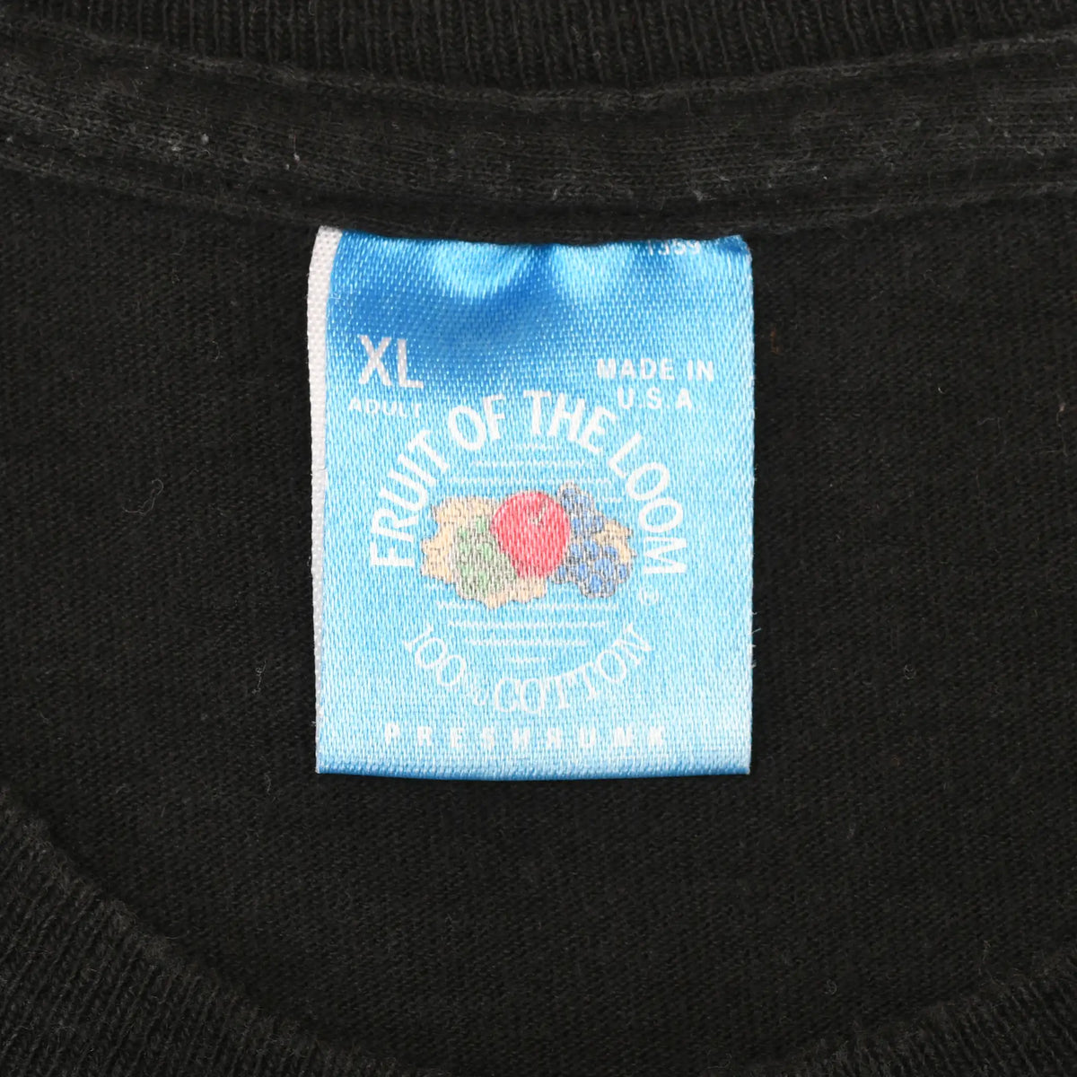 Fruit of the Loom XL Made in USA neck tag on black T-shirt