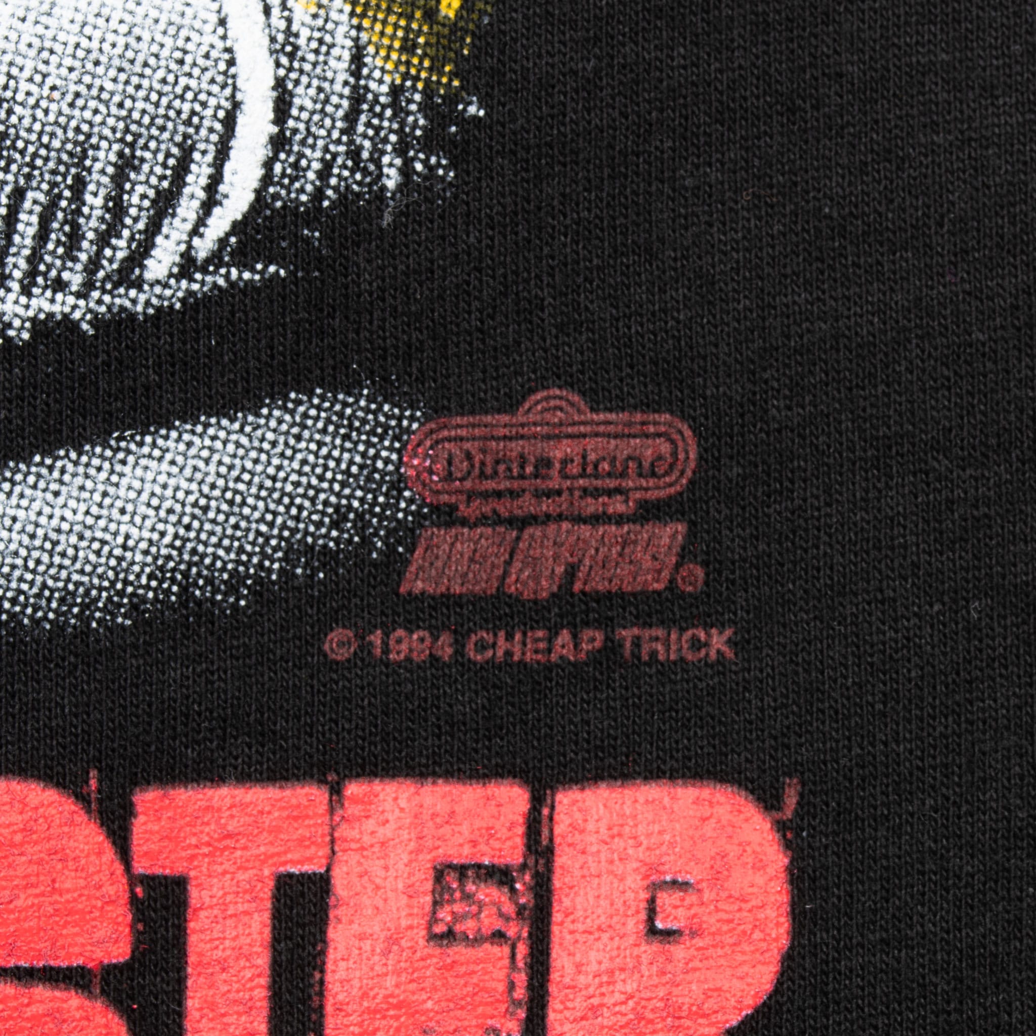 VINTAGE CHEAP TRICK WOKE UP WITH A MONSTER 1994 SIGNED TEE SHIRT LARGE MADE IN USA