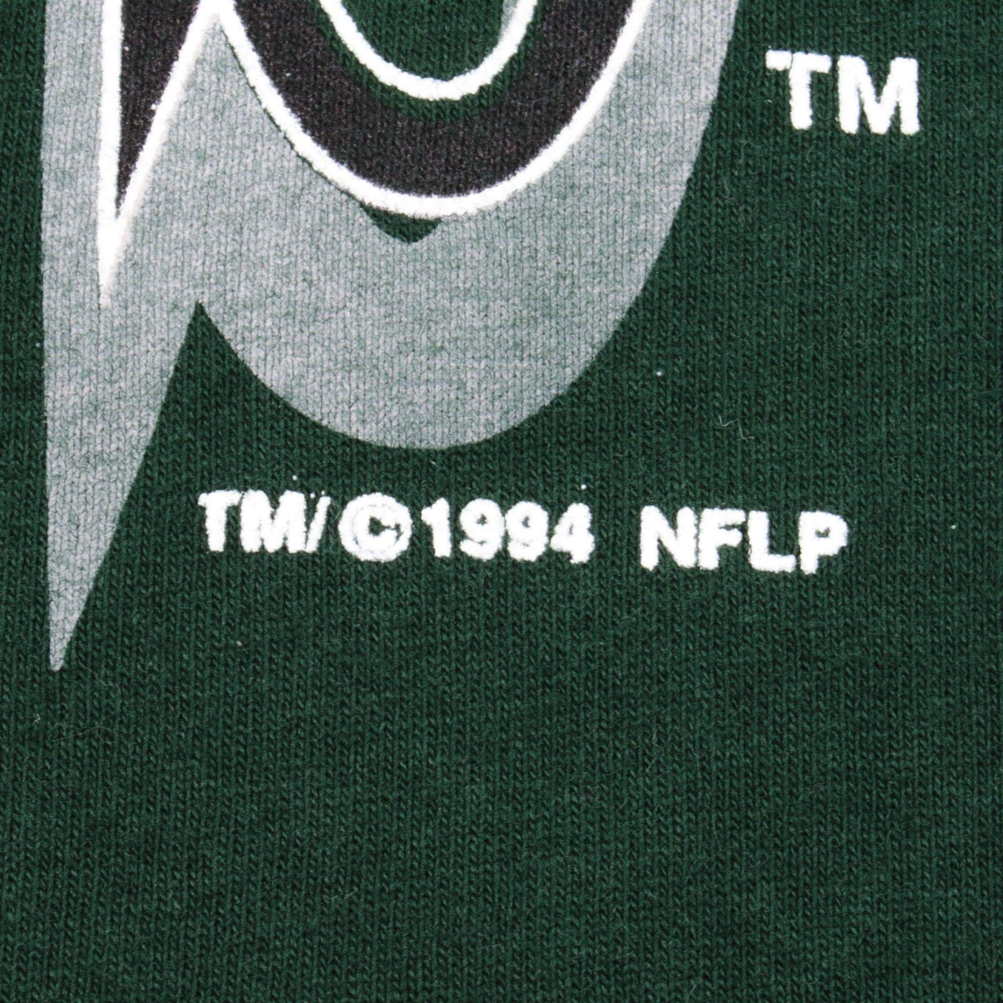 Vintage NFL Philadelphia Eagles 1994 Tee Shirt Size XL Made In USA With Single Stitch Sleeves