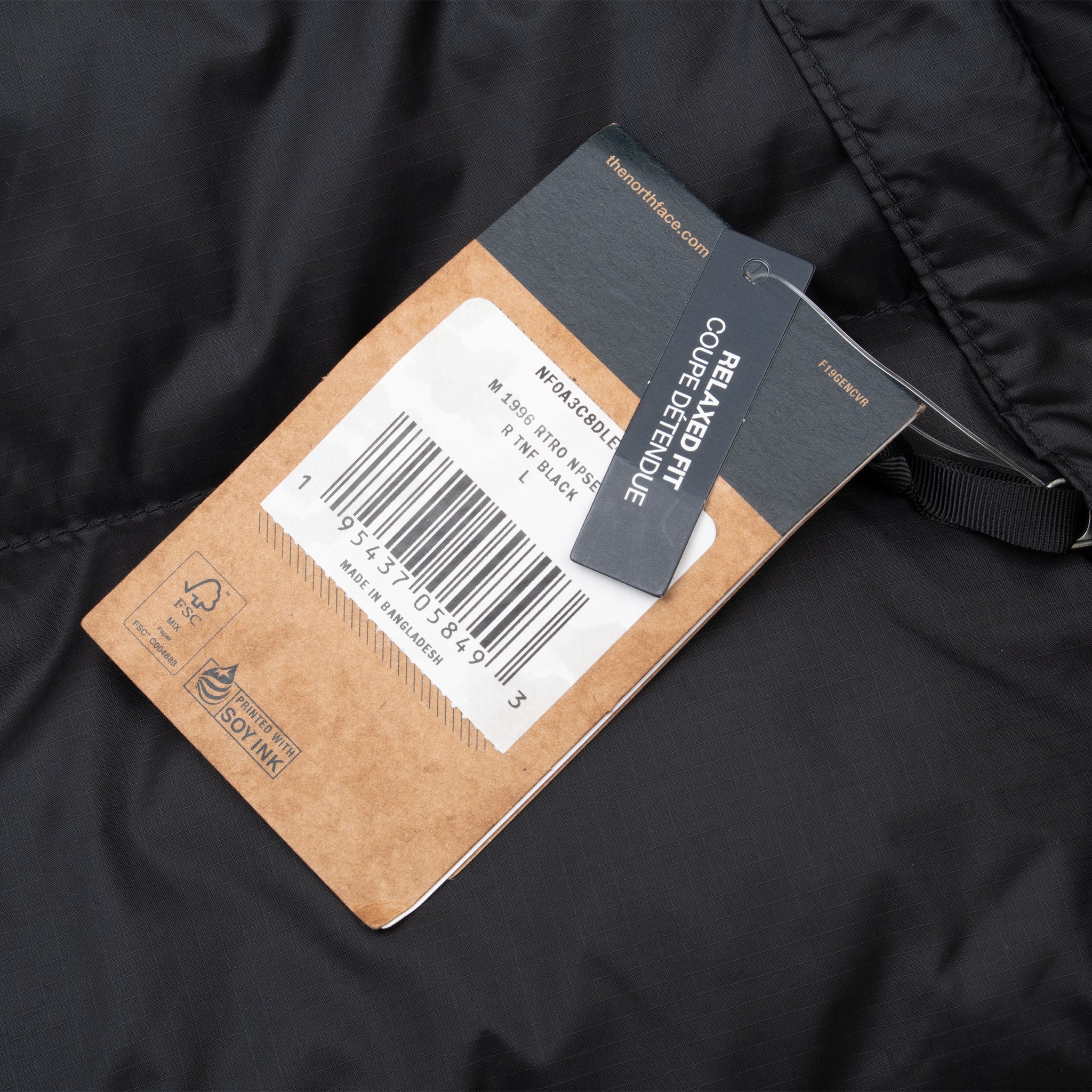 The Moment You See The Oversized Baffles You Know You're Looking At The Iconic Nuptse Jacket. This Durable Piece Has Lofty 700-Fill Down And A Sleek. Vintage The North Face 1996 Retro Nuptse 700 Down Jacket Size Large Deadstock With Tags