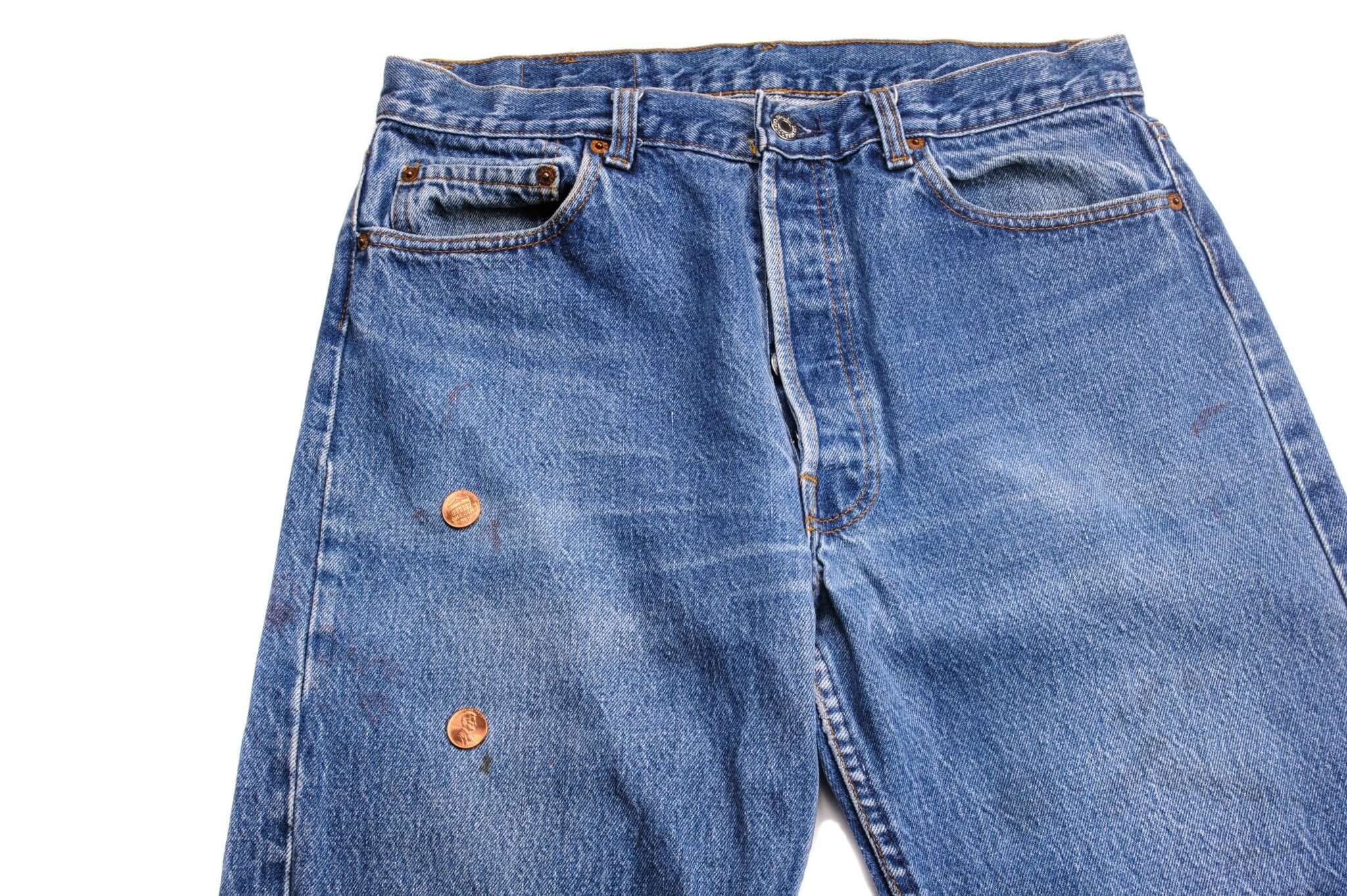 VINTAGE LEVIS 501 JEANS SIZE W33 L31 MADE IN USA