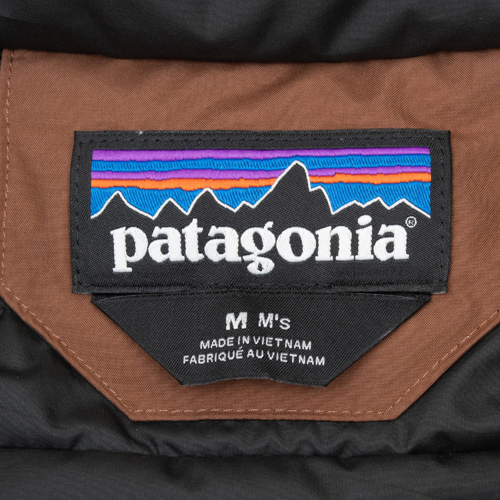 VINTAGE PATAGONIA INSULATED POWDER TOWN BROWN JACKET 2023 SIZE MEDIUM