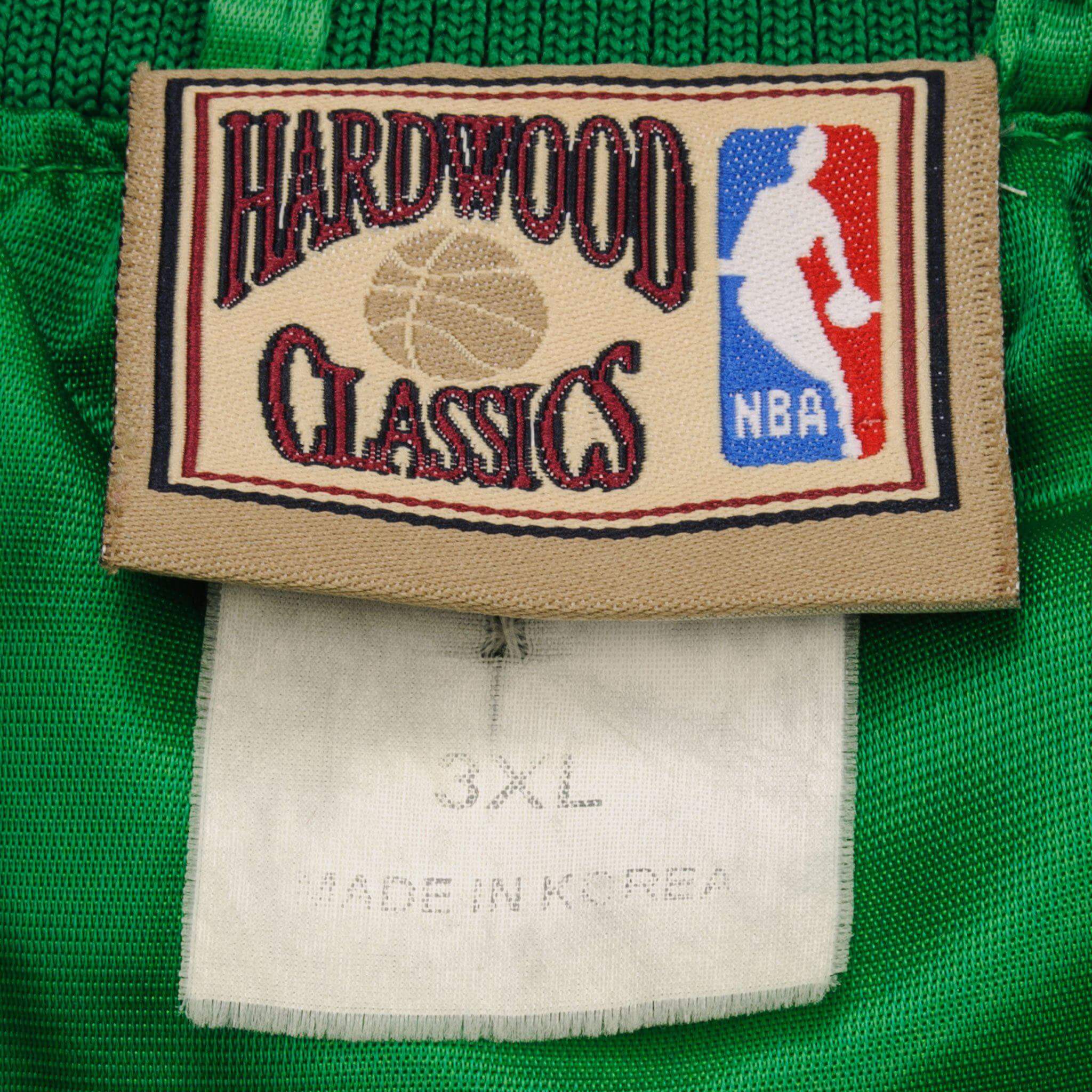 VINTAGE NBA BOSTON CELTICS JACKET SIZE 3XL