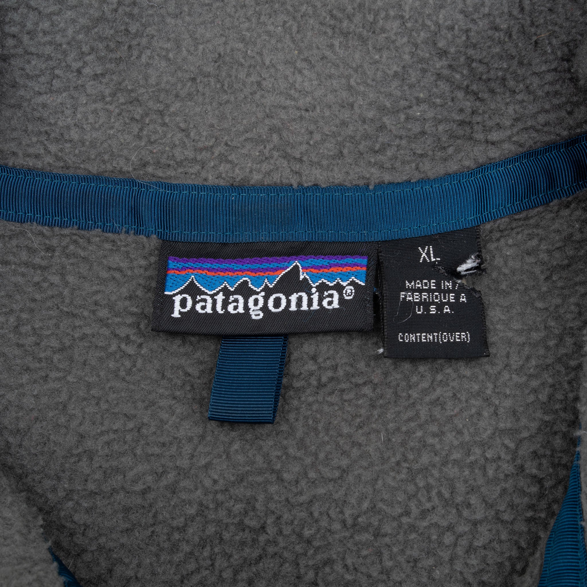 Vintage Patagonia Grey Purple Snap T Fleece Pullover Jacket 1990S Size XL Made In USA

CUT 4933

STYLE 25530