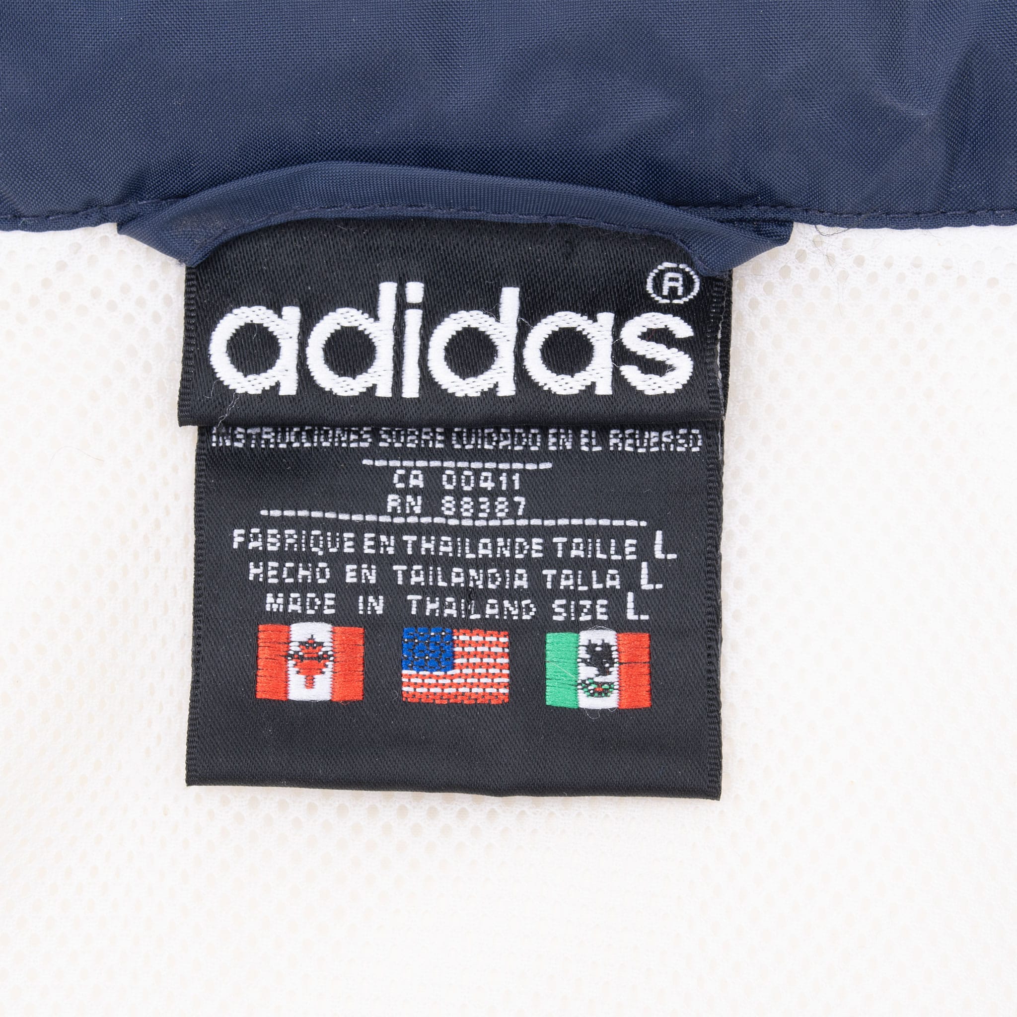 VINTAGE ADIDAS NAVY BLUE WHITE BLACK 1990S WINDBREAKER JACKET LARGE