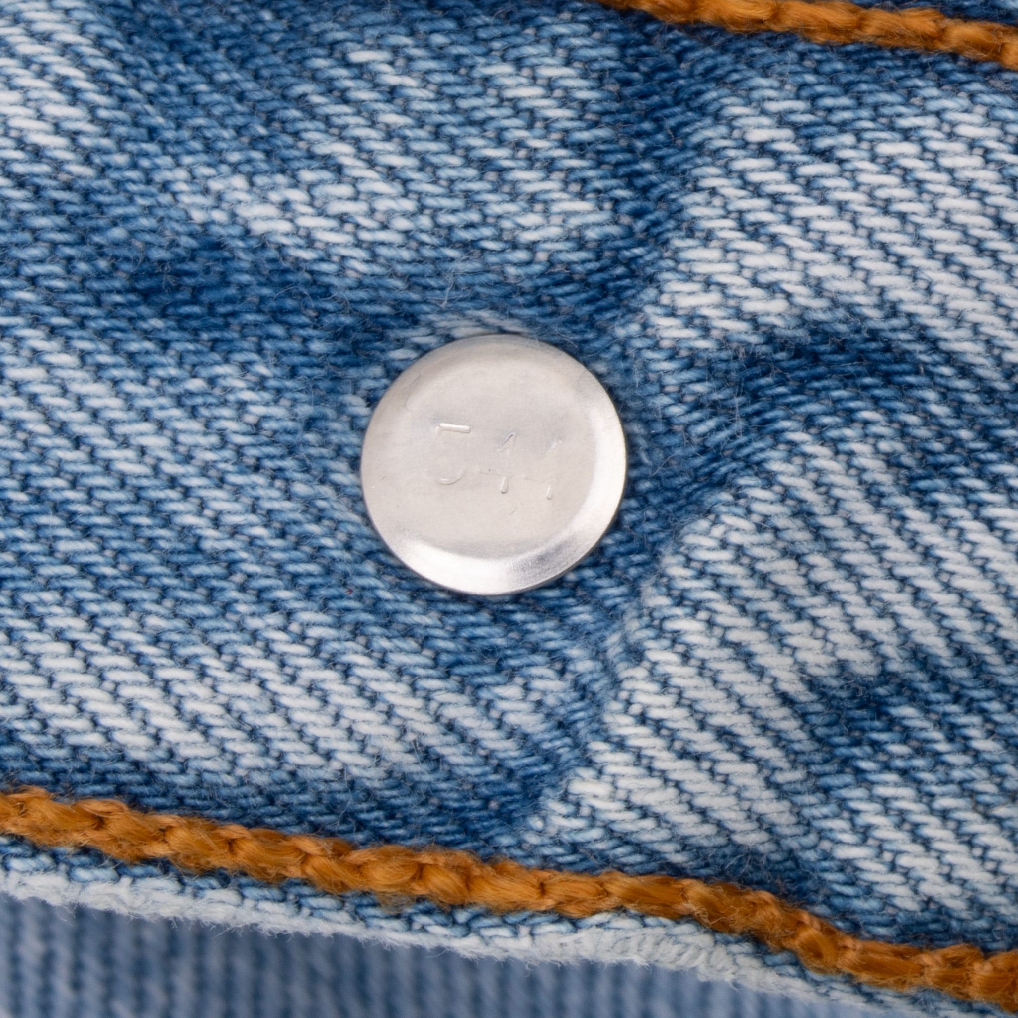 VINTAGE LEVIS 501 LIGHT WASH BLUE JEANS INDIGO 1990S SIZE W31 L30 MADE IN USA