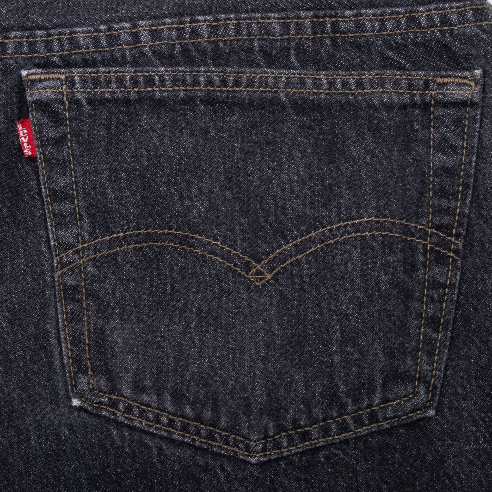 Beautiful Vintage Black Levis 501 Jeans Size 40X33 Made in USA

Size on Tag 42X34 Actual Size 40X33

Back Button #546


