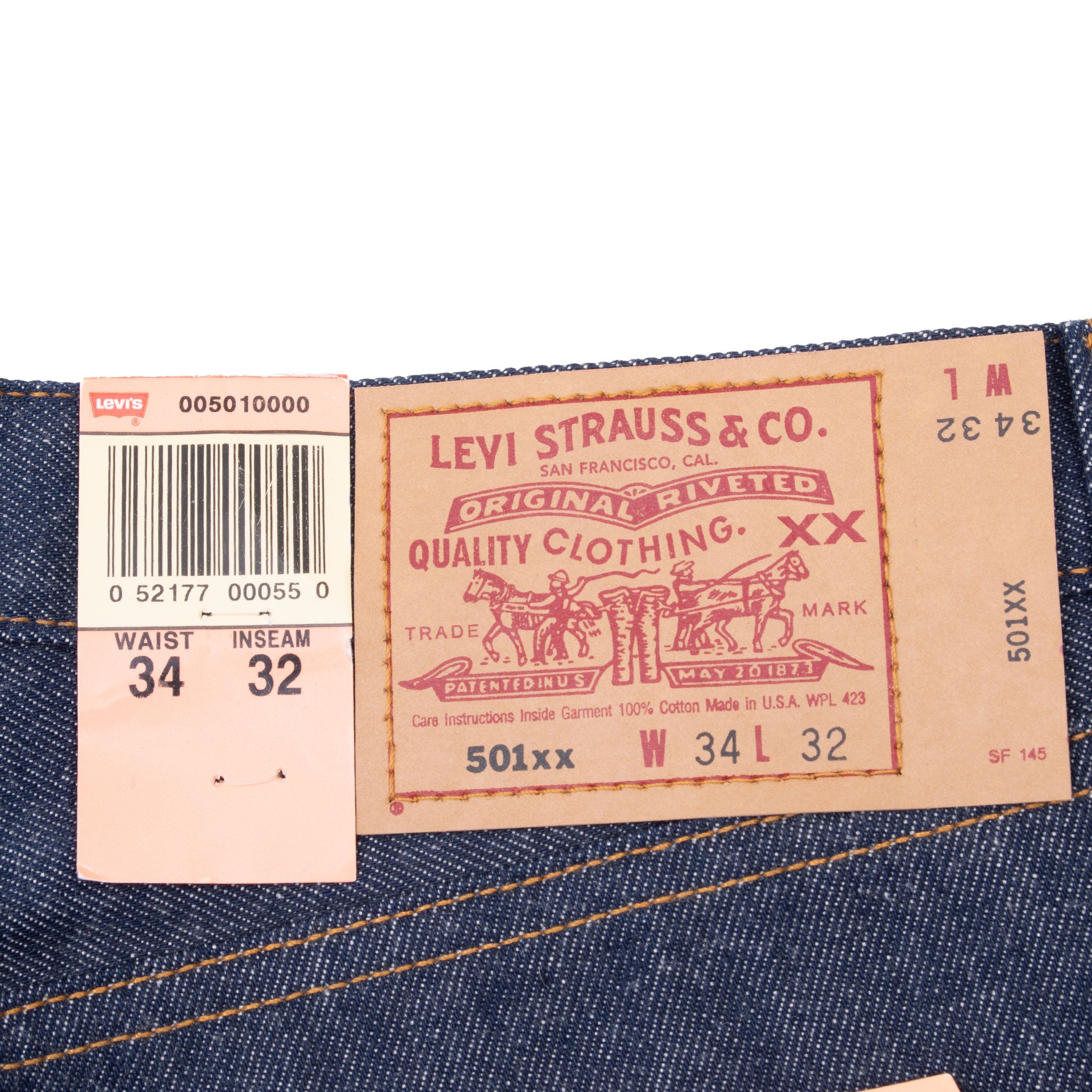 Beautiful Vintage Levis 501 Shrink to Fit Indigo Dark Wash Jeans 1980S Size 34X32 Made In Usa Deadstock With Tags

Size on Tag 34X32

Actual Size 34X32

Back Button #544