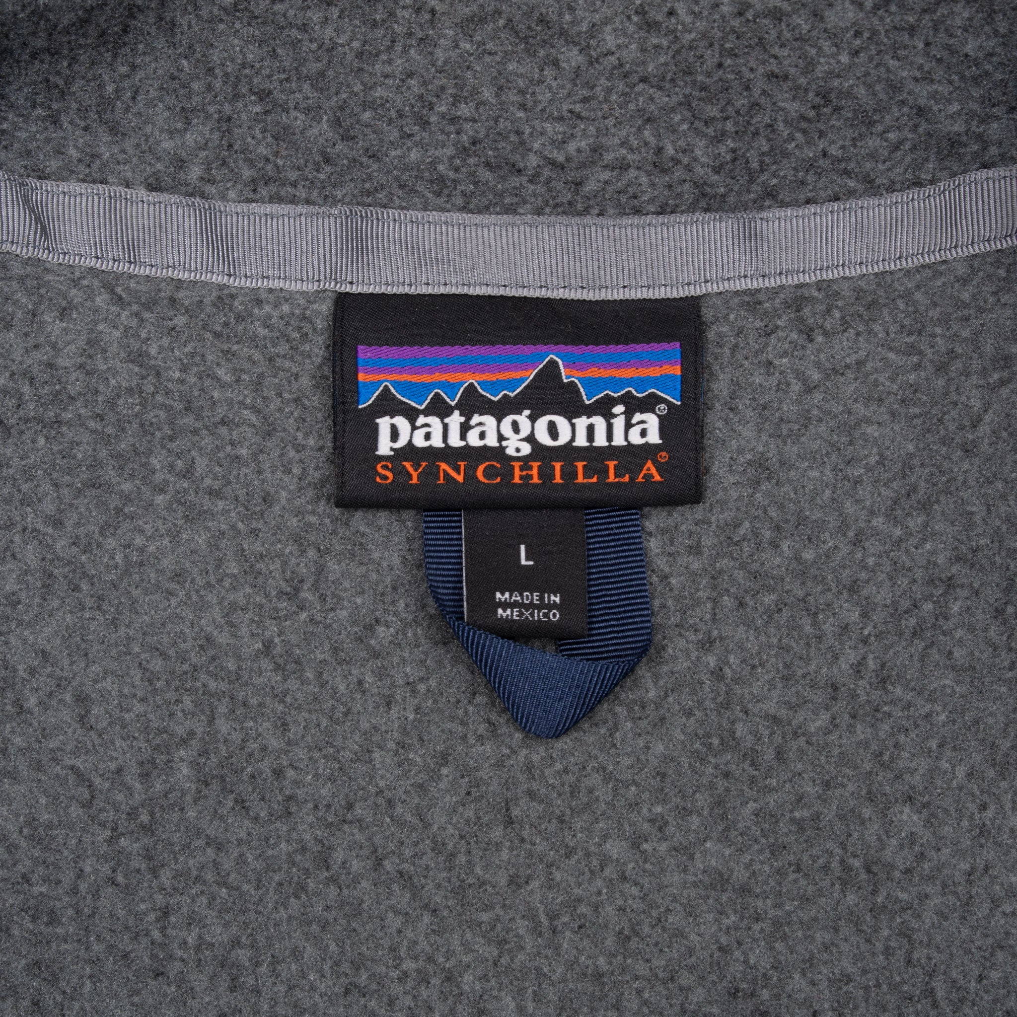 Vintage Patagonia Grey Snap T Fleece Vest Jacket Size Large 2000S

RN51884

STY25500