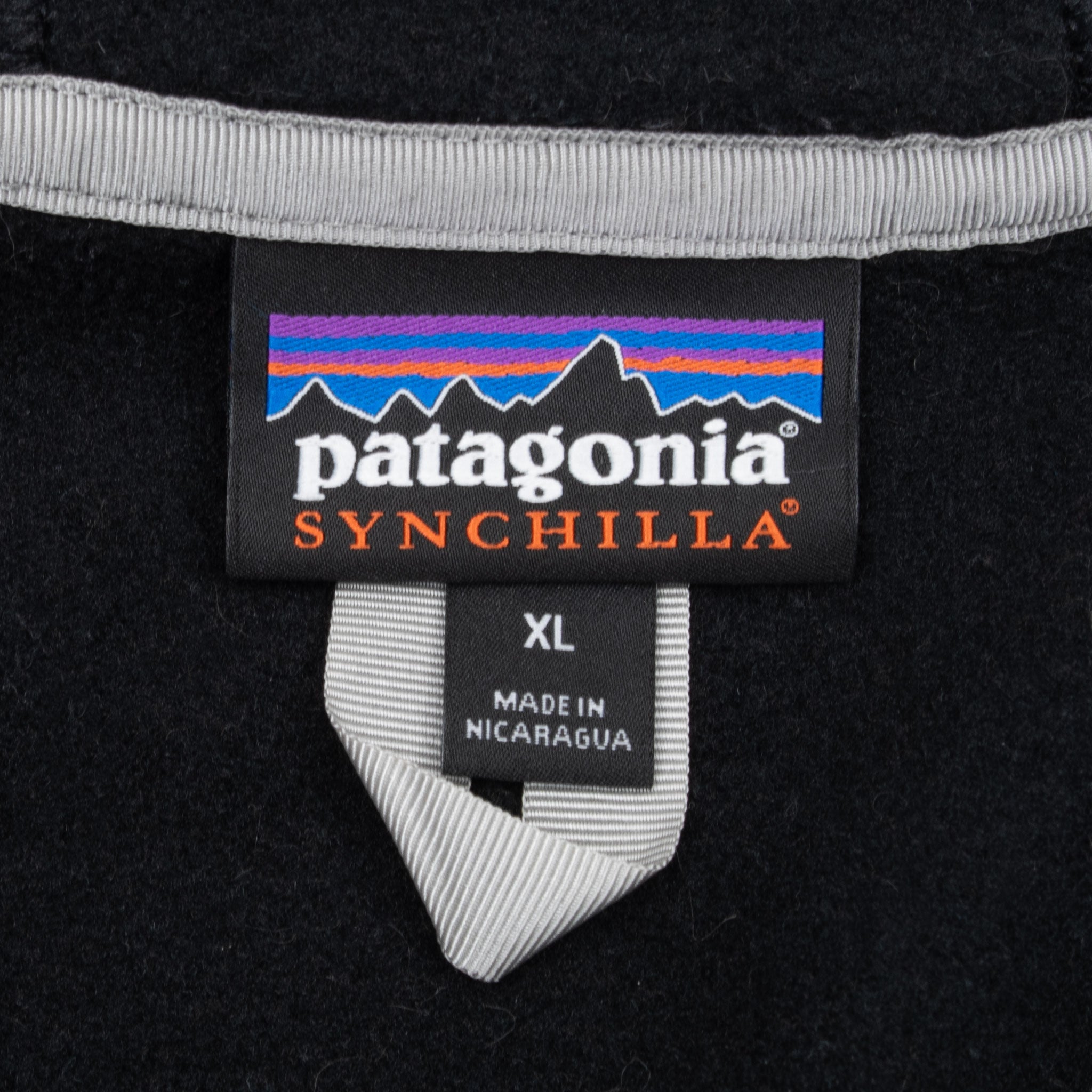 Vintage Patagonia Snap T Synchilla Zip Up Black Hooded Fleece Jacket Size XL

RN51884

STY25462
