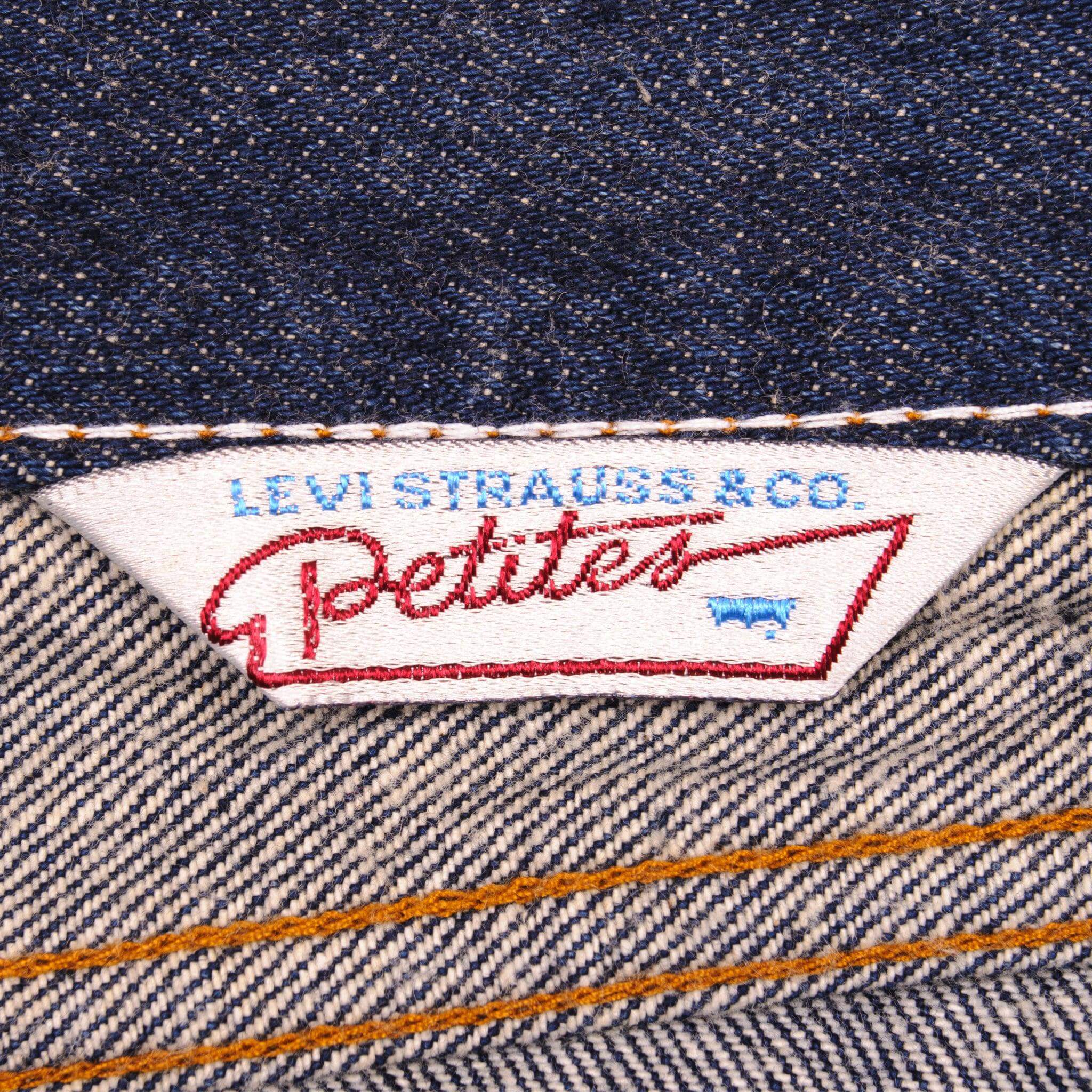 VINTAGE LEVIS 501 WOMEN PRESHRUNK JEANS INDIGO 1980's SIZE W33 L30 MADE IN USA NOS