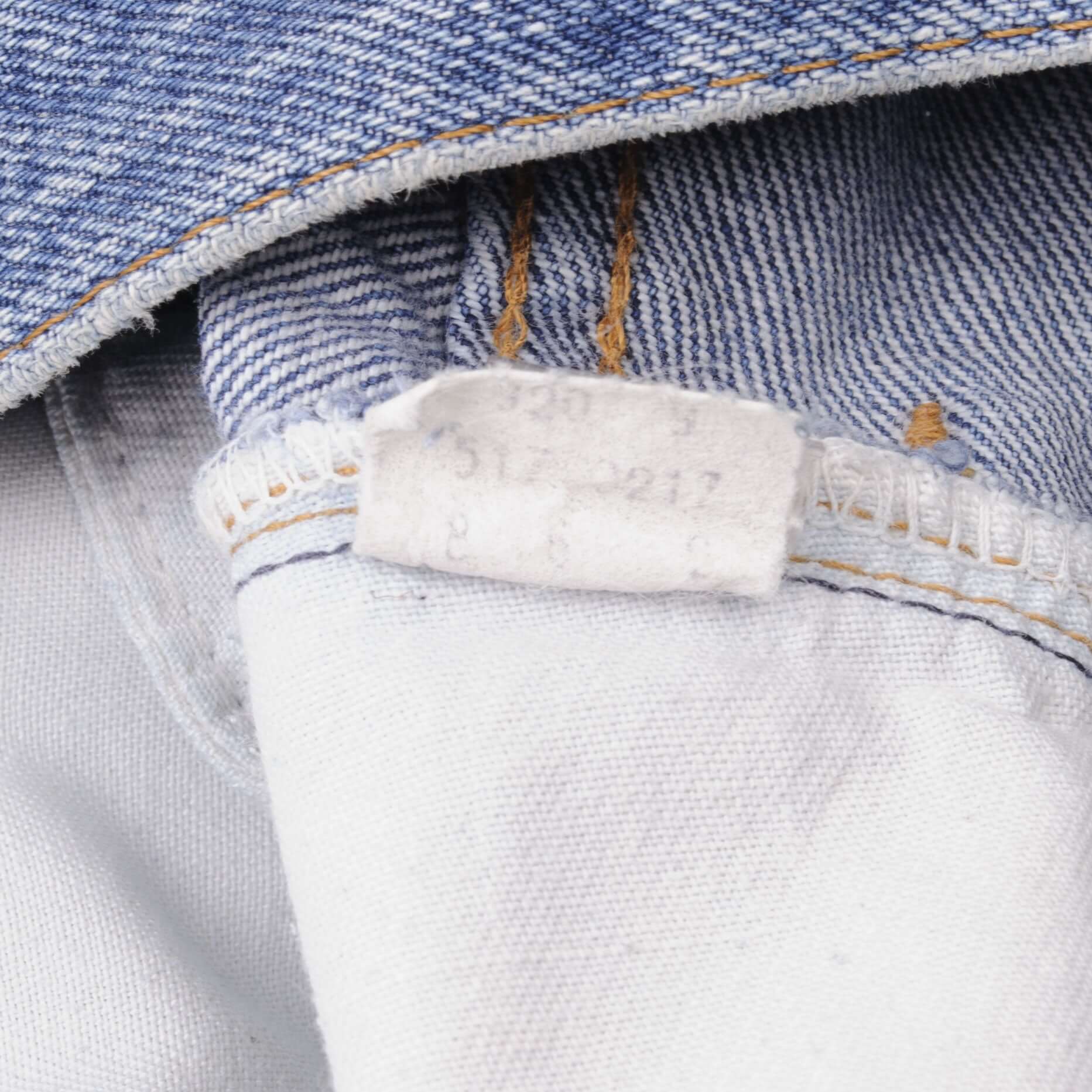 Beautiful Indigo Levis 517 Jeans With Single Stitch Made in USA with Medium Blue Wash  Size 40x29  Back button #2  Zip: Talon