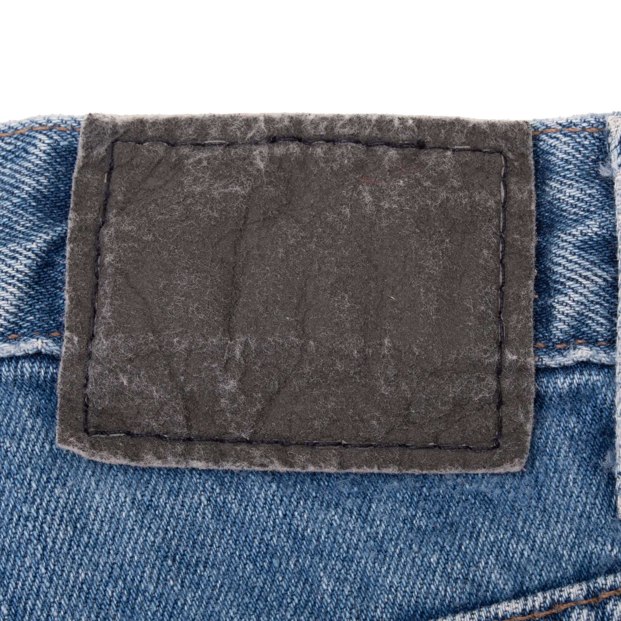 Vintage Levis Baggy Silver Tab Indigo Jeans 2000S Size 34X34

Back Button #977