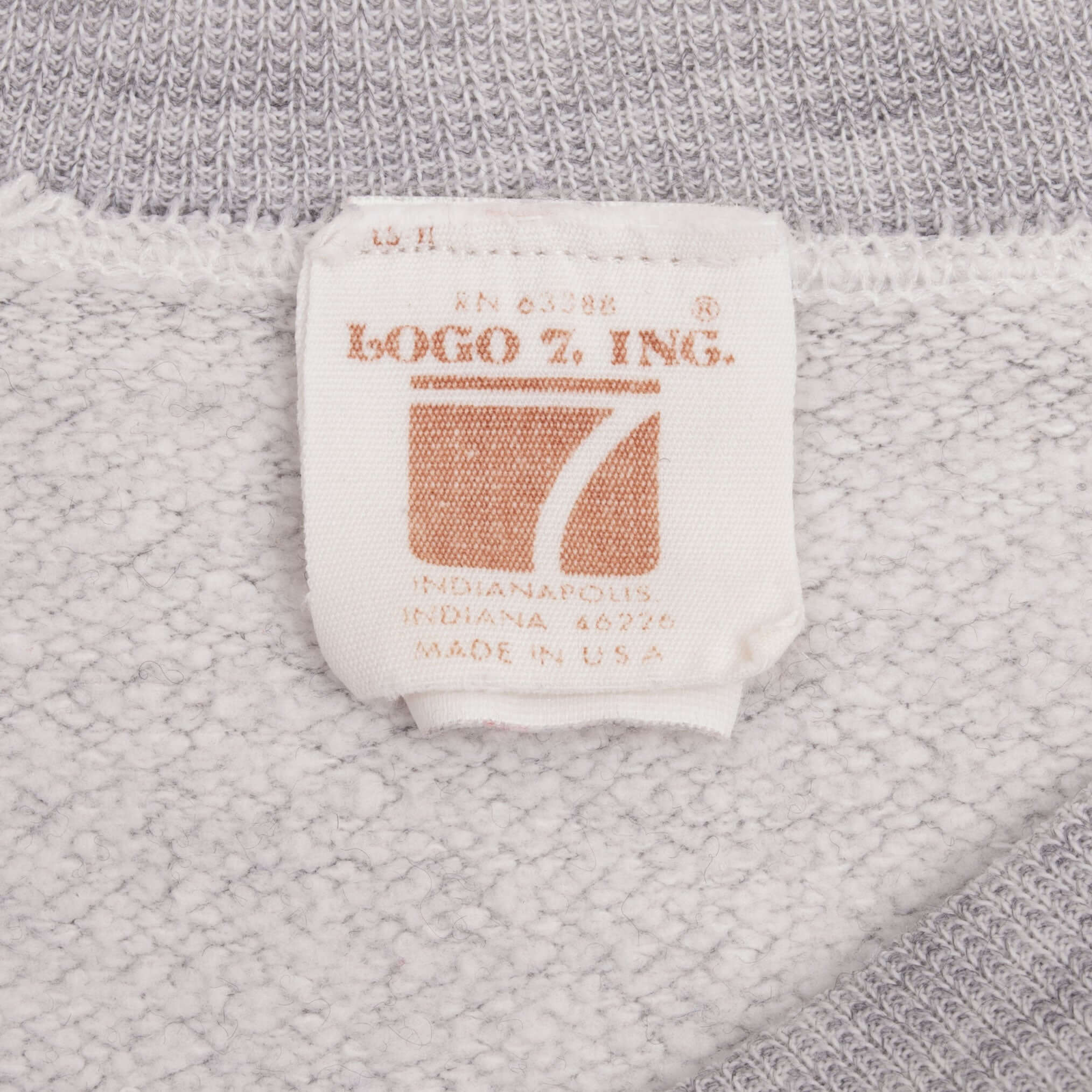 Vintage NFL XX Super Bowl New England Patriots Vs Chicago Bears Sweatshirt 1985 Size Medium Made In USA