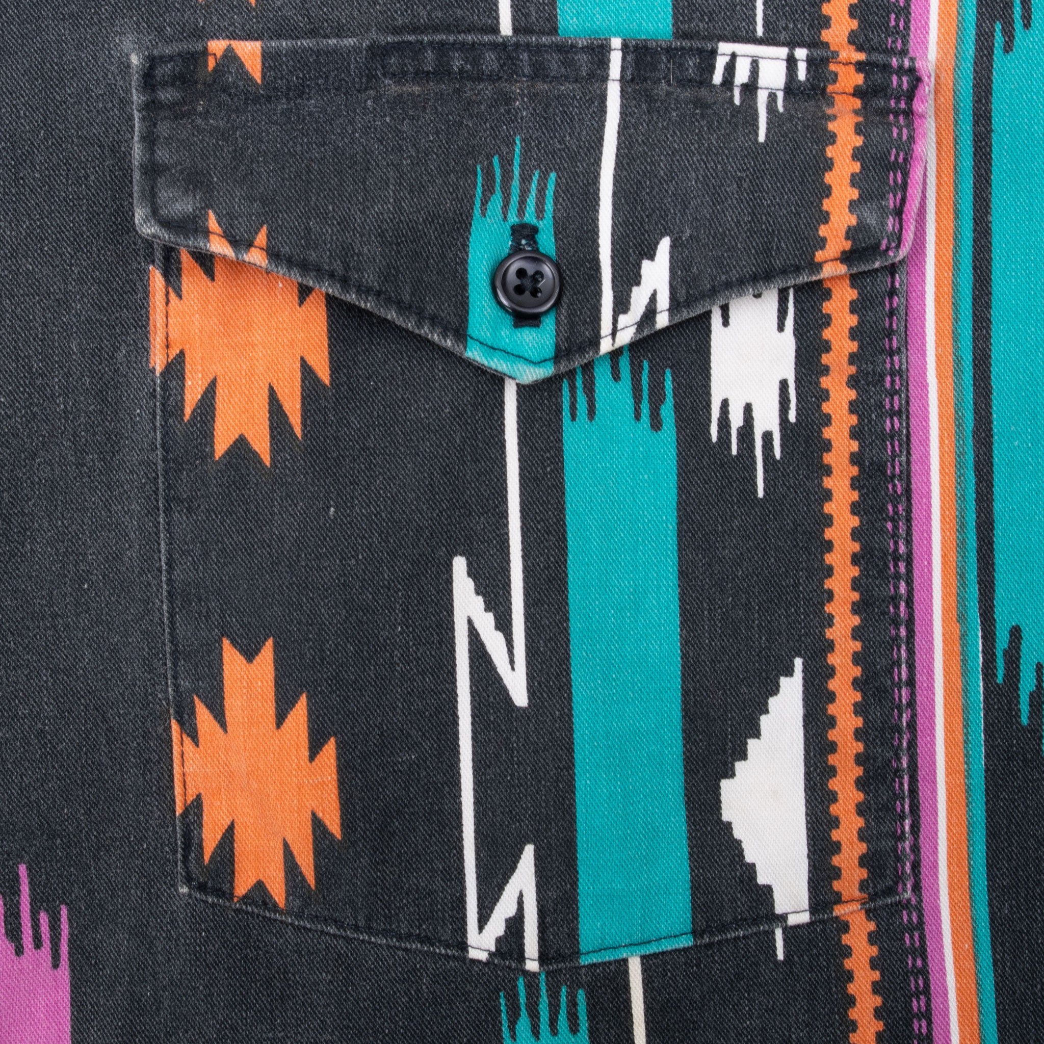 Vintage Wrangler Aztek Shirt 1990S Size 17 1/2 X 35 Size X-LONG Tail