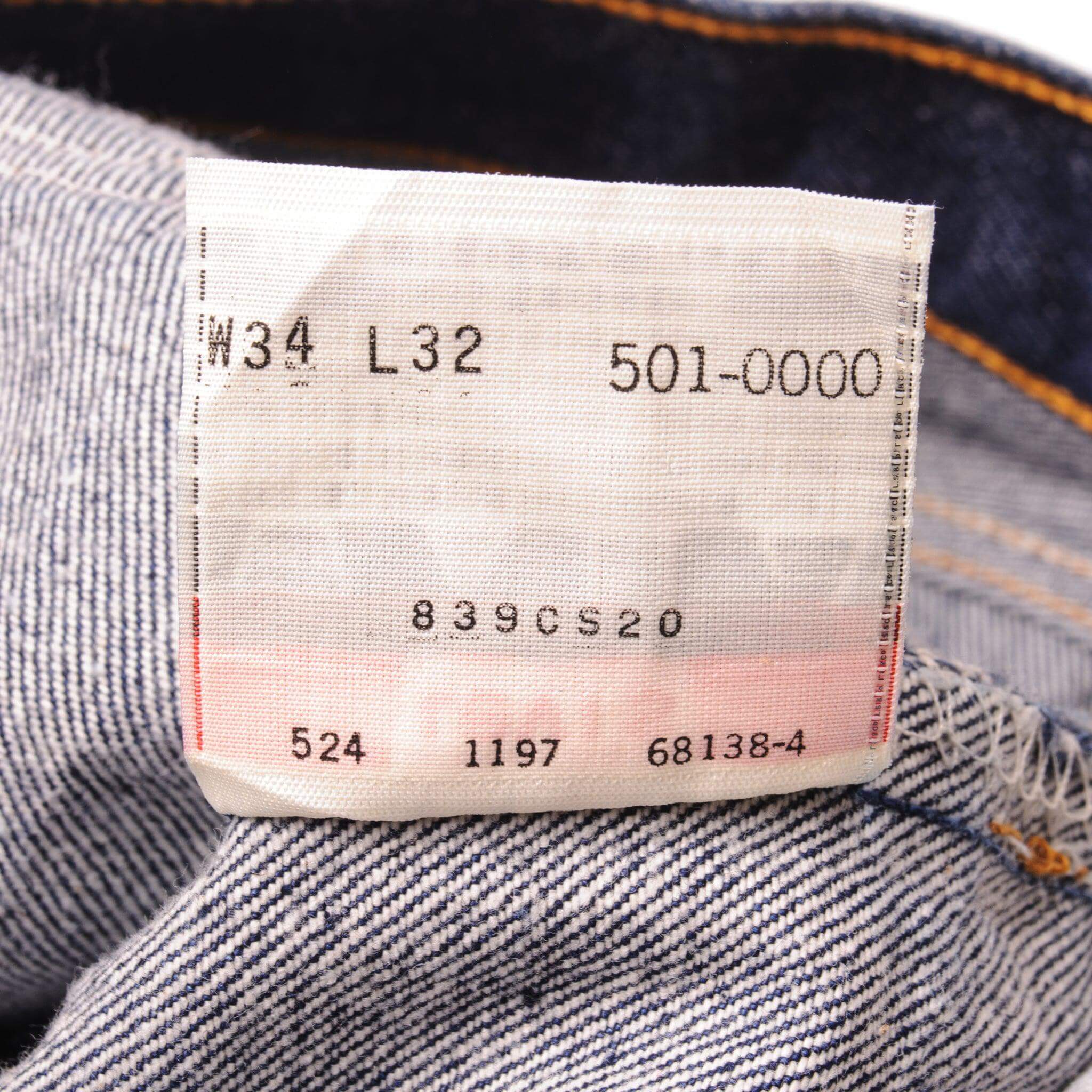 Beautiful Indigo Levis 501 Jeans Made in USA with a very dark wash.  Size on Tag 34X32  ACTUAL SIZE 34X30  Back Button #524