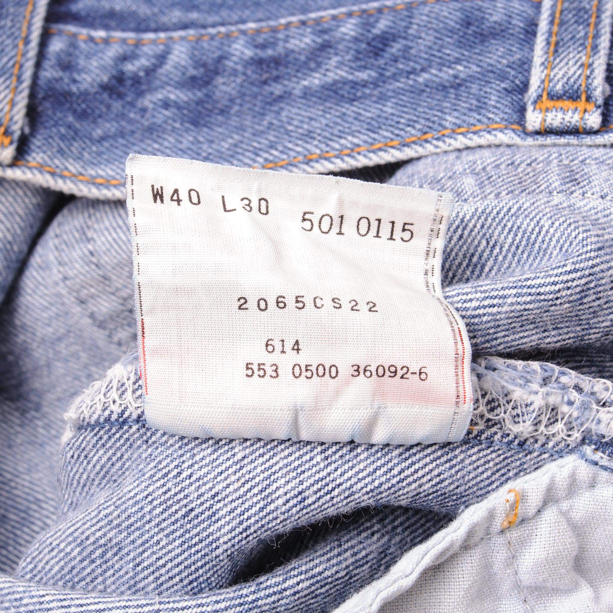 Beautiful Indigo Levis 501 Jeans Made in USA with a medium blue wash, some nice contrast between light and medium blue and some light whiskers.  Size on Tag 40X30  ACTUAL SIZE 40X30  Back Button #553