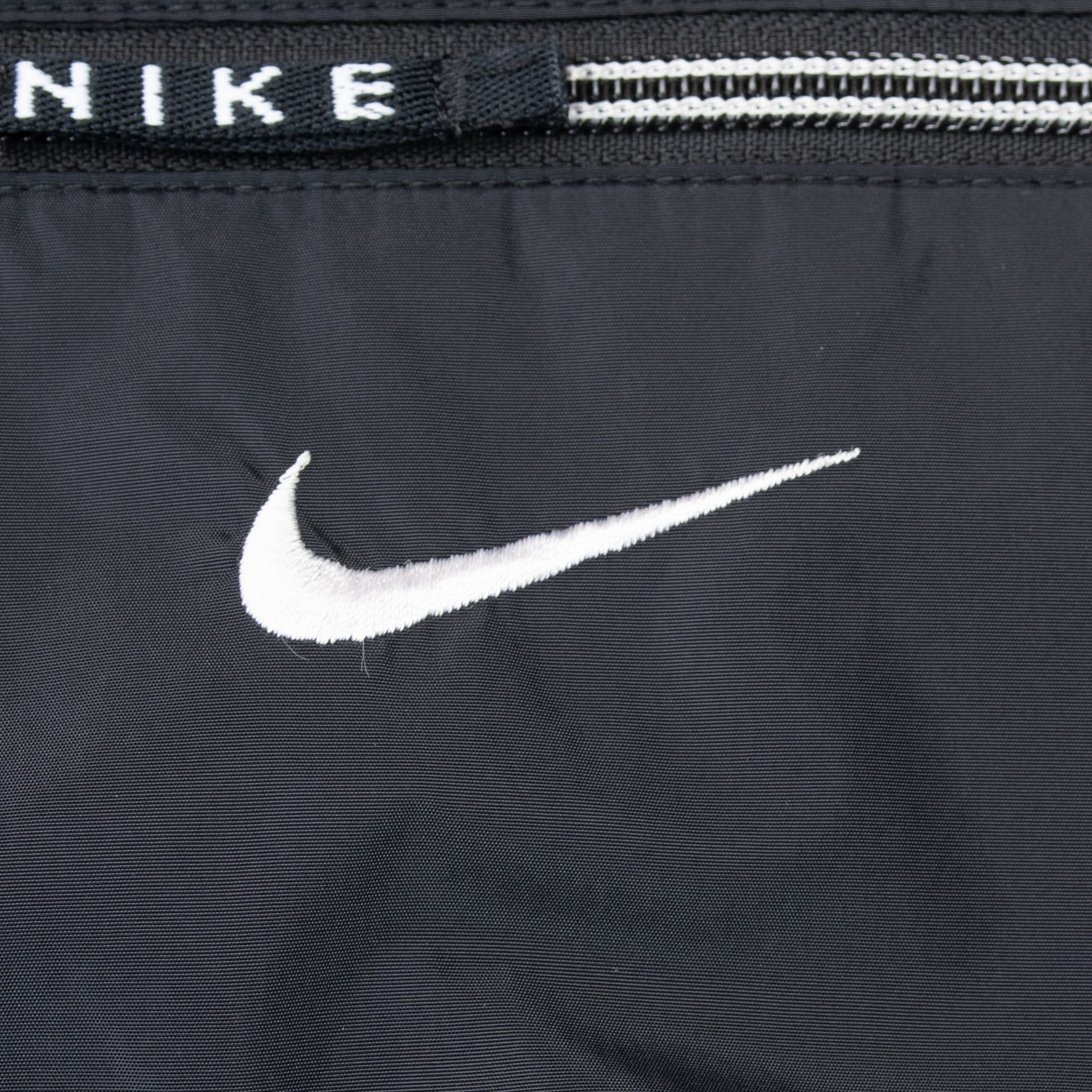 VINTAGE NIKE BLACK WINDBREAKER JACKET 1990S MEDIUM