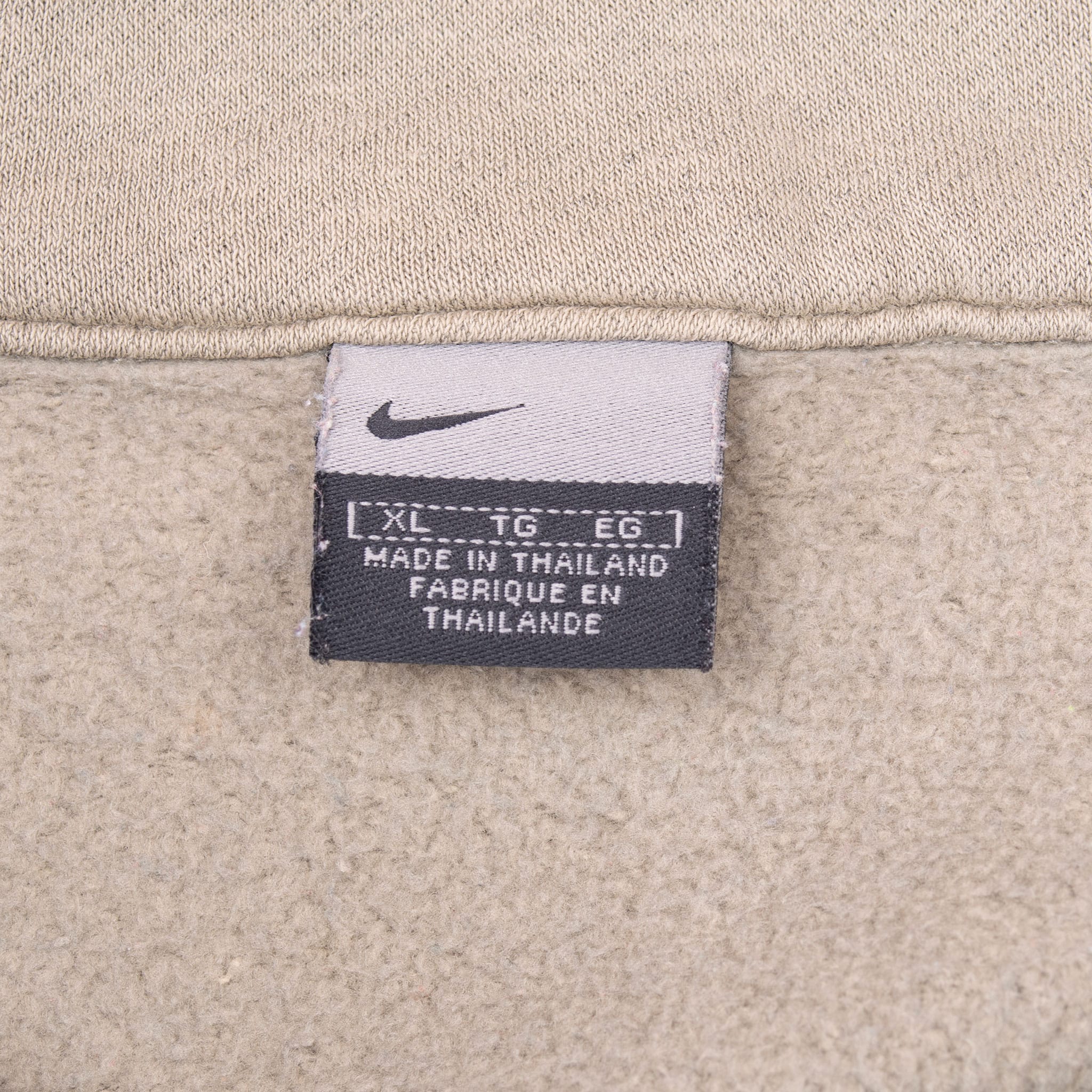 VINTAGE NIKE QUARTER ZIP BEIGE CENTER SWOOSH SWEATSHIRT 2000S SIZE XL