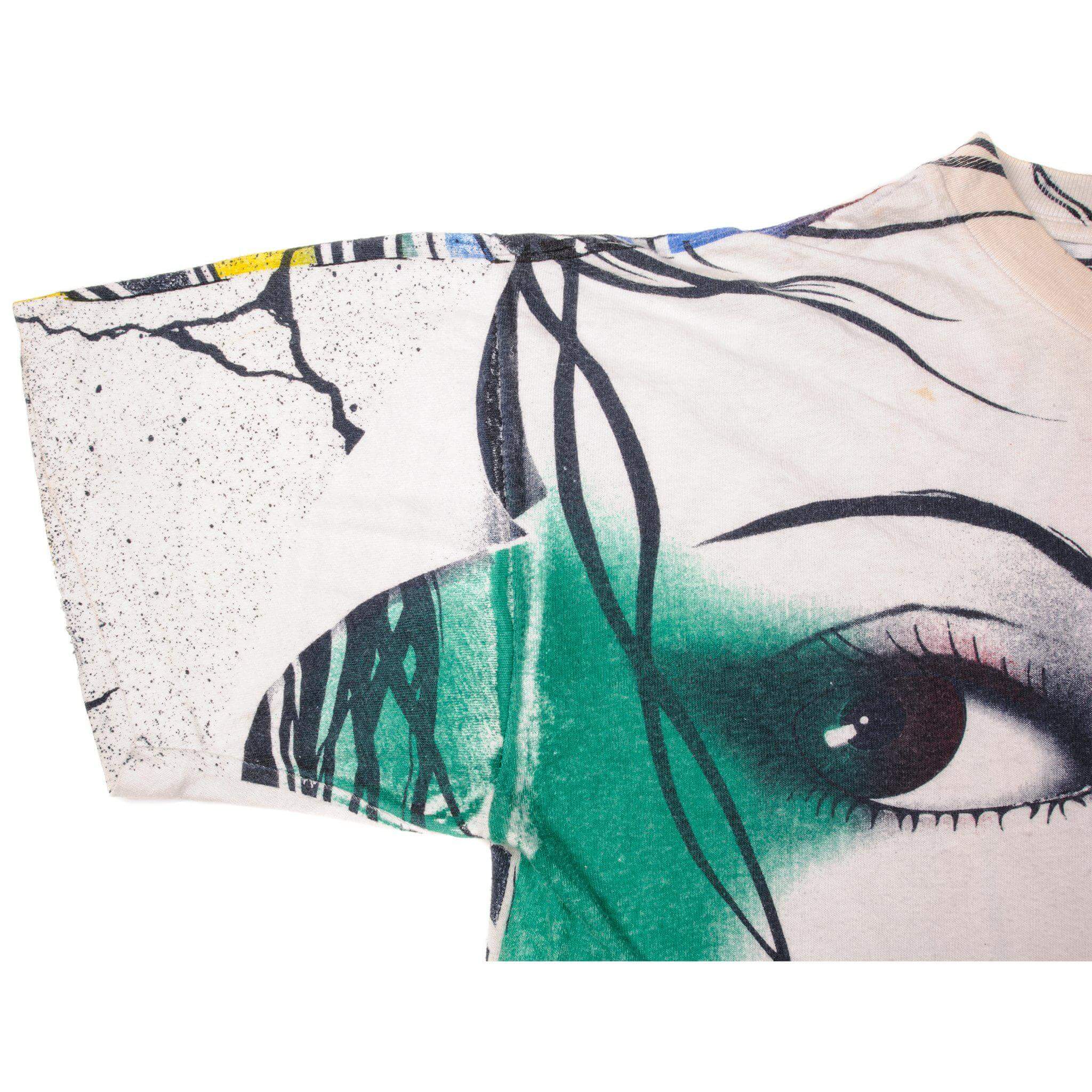VINTAGE ALL OVER PRINT GRAPHIC TEE SHIRT ARTIST 1990s SIZE XL