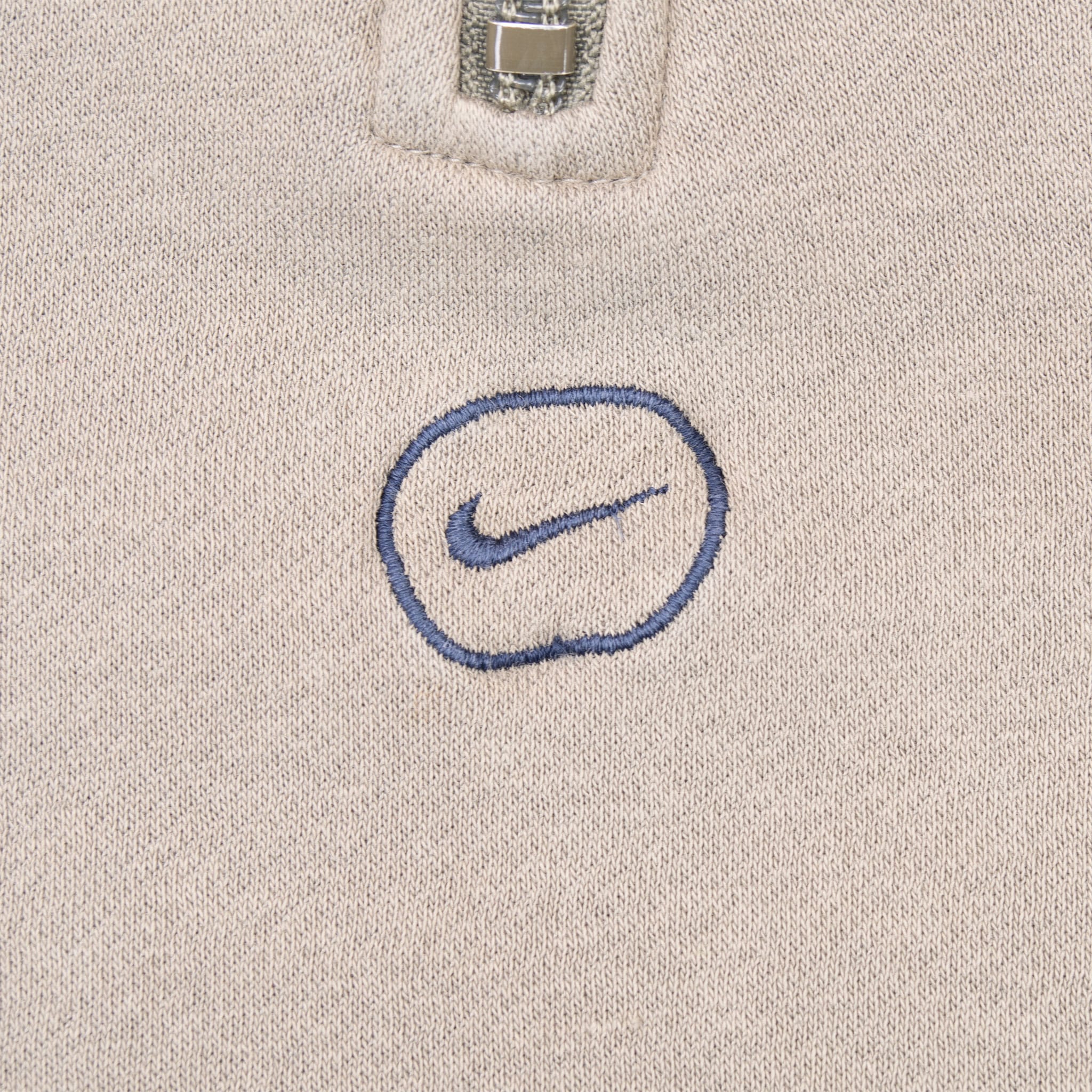 VINTAGE NIKE QUARTER ZIP BEIGE CENTER SWOOSH SWEATSHIRT 2000S SIZE XL