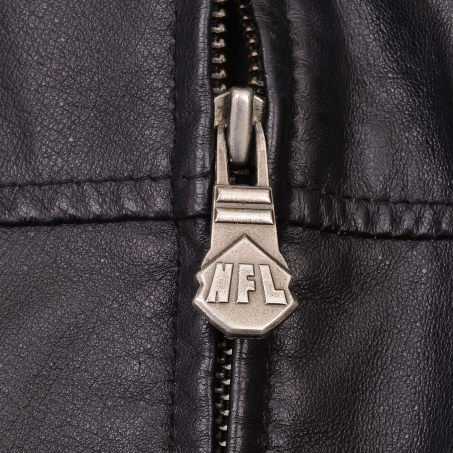 Vintage NFL Los Angeles Raiders Leather Jacket 1990S Size XL 