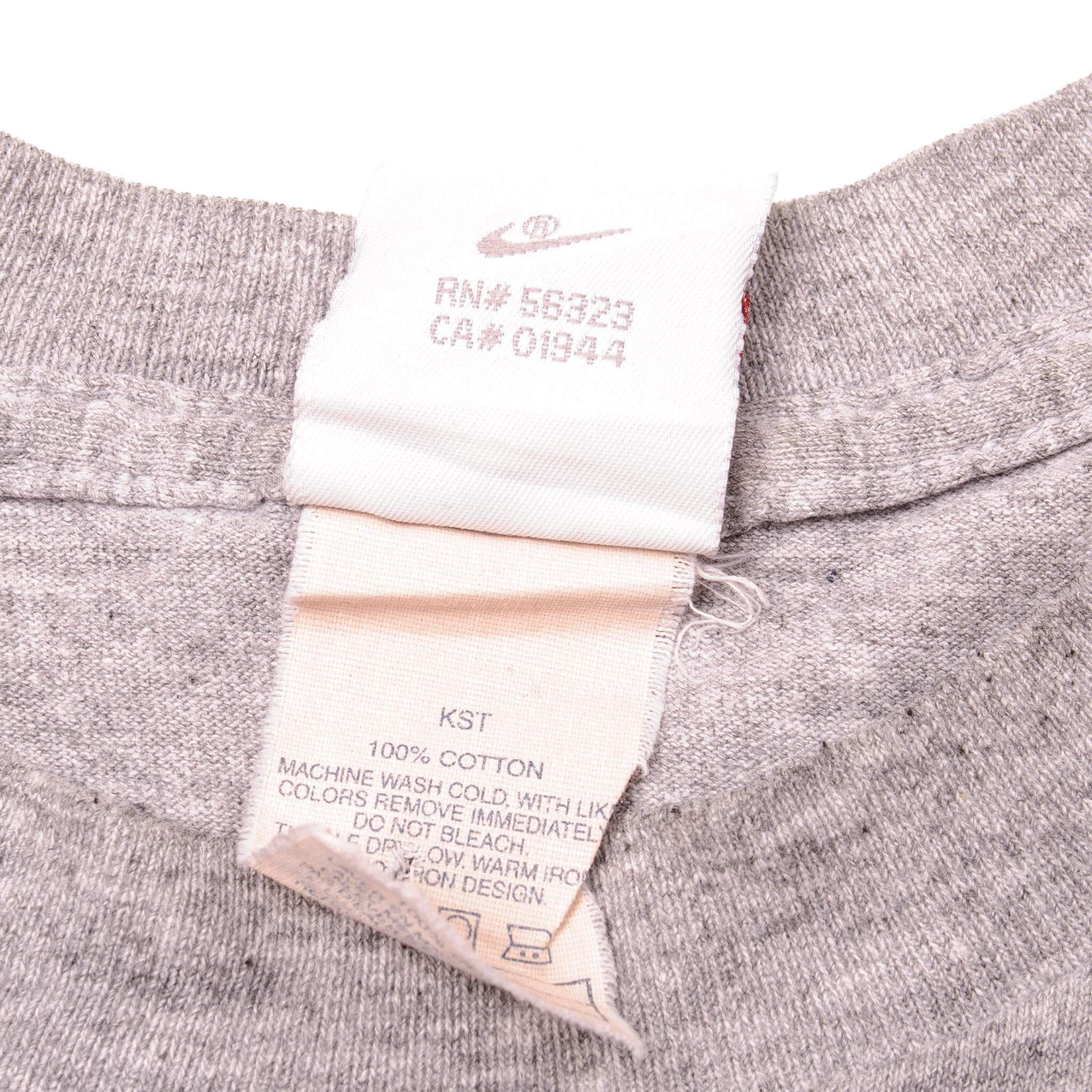 VINTAGE NIKE TEE SHIRT 80s 90s SIZE MEDIUM MADE IN USA SWOOSH