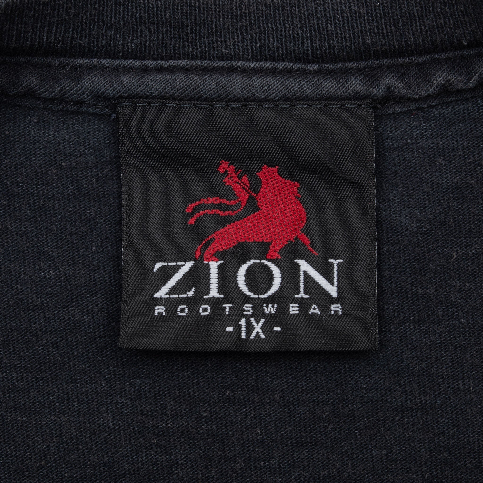 Vintage Sublime Long Beach 2019 Tee Shirt Size XL Made In USA