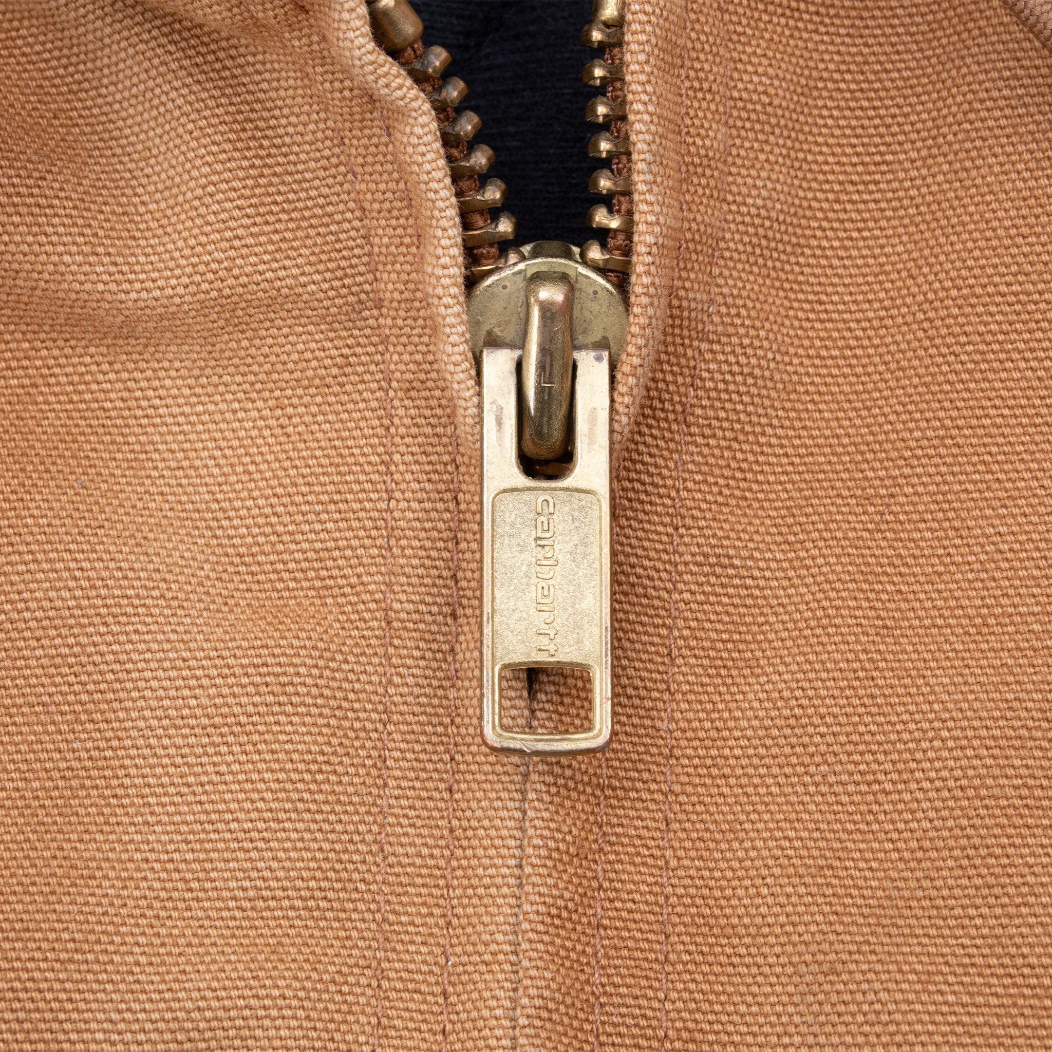 Vintage Carhartt Sandstone Hooded Active Jacket J140Brn Size Xl Made In Usa