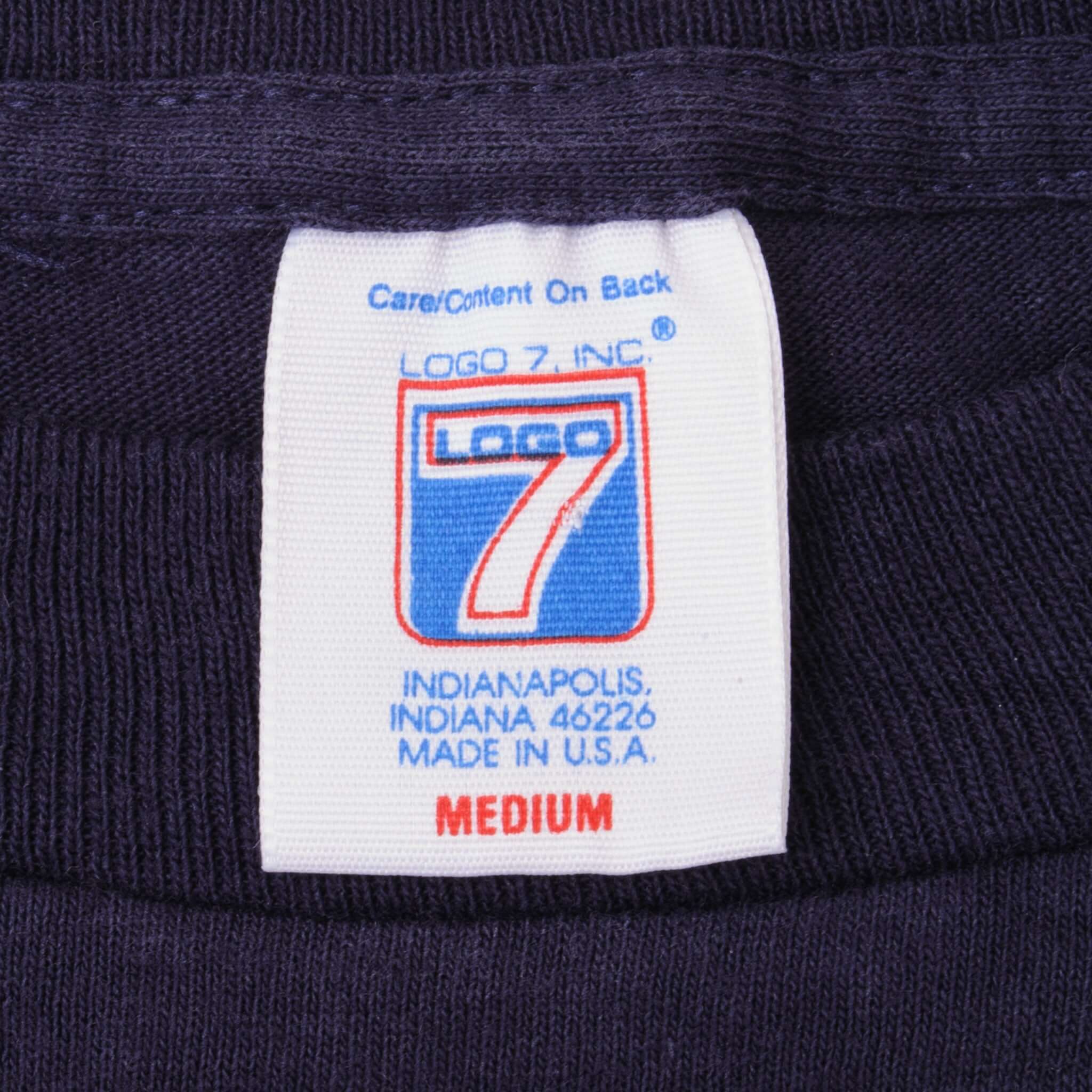 Vintage MLB Detroit Tigers Tee Shirt 1990S Size Medium Made In USA With Single Stitch Sleeves.