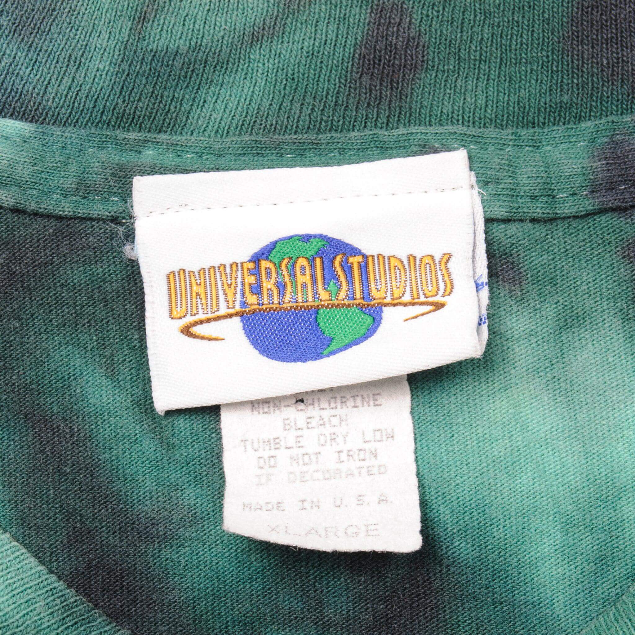 Vintage Tie-Dye Universal Studios Hollywood Marvel The Incredible Hulk Coaster Tee Shirt 90s Size XLarge with single stitch sleeves.