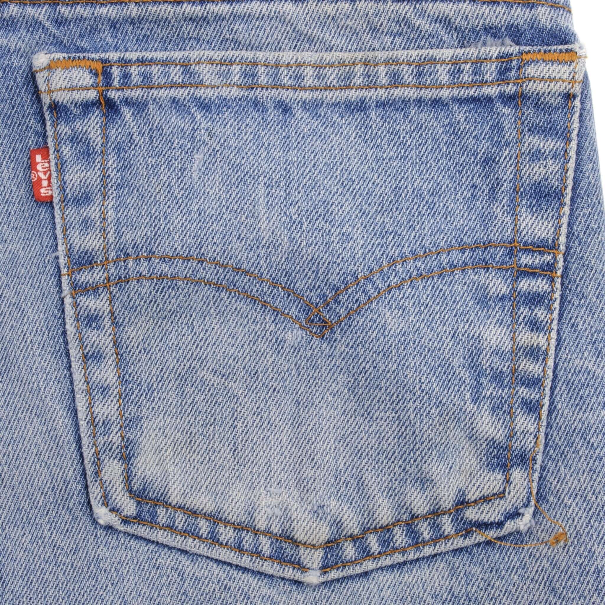 Beautiful Indigo Levis 505 Short Jeans Made in USA with a medium light blue wash 1980S With Light Whiskers  Size 28  Back Button #513