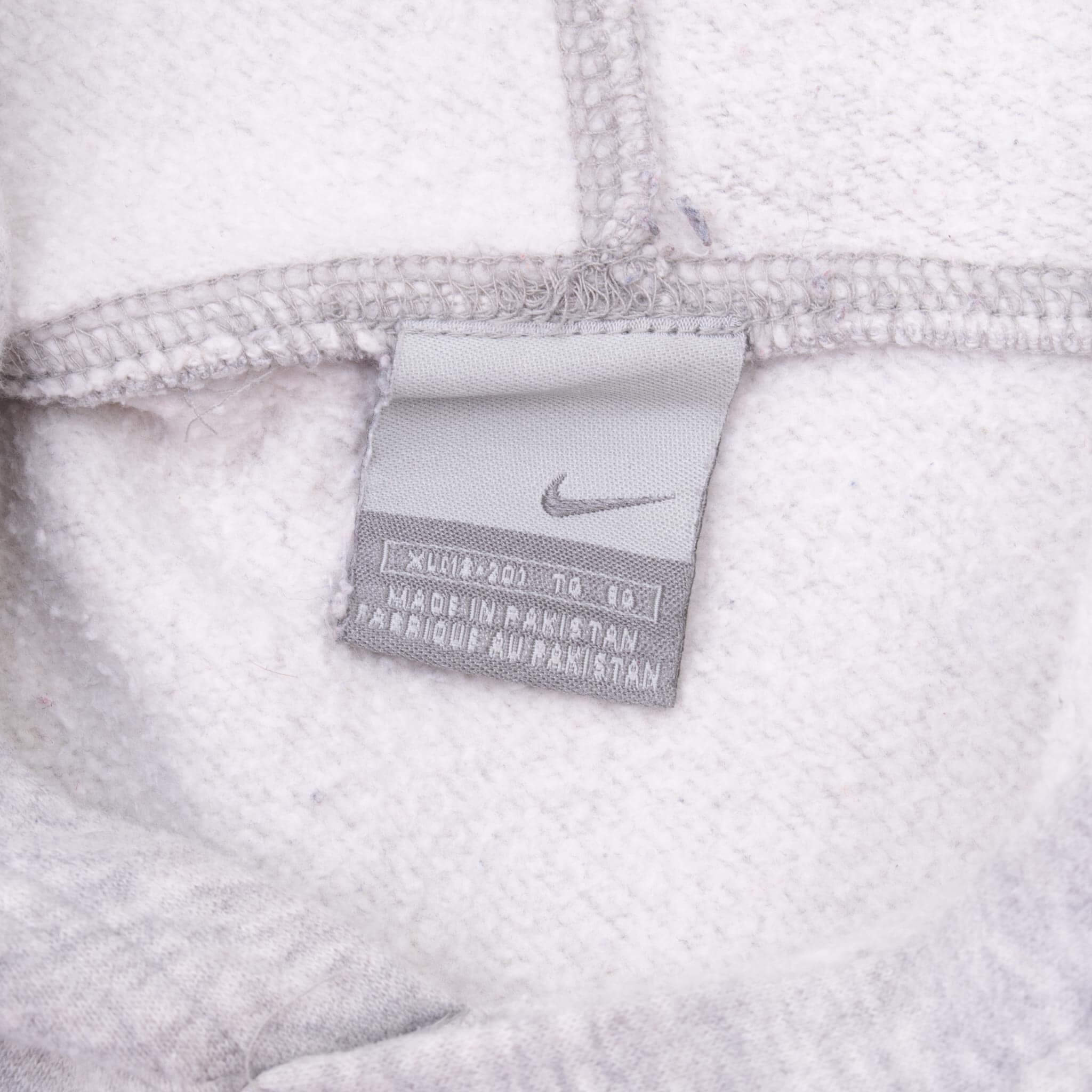 Vintage Nike Soccer Grey Hoodie Sweatshirt 2000S Size XL Youth (18/20)