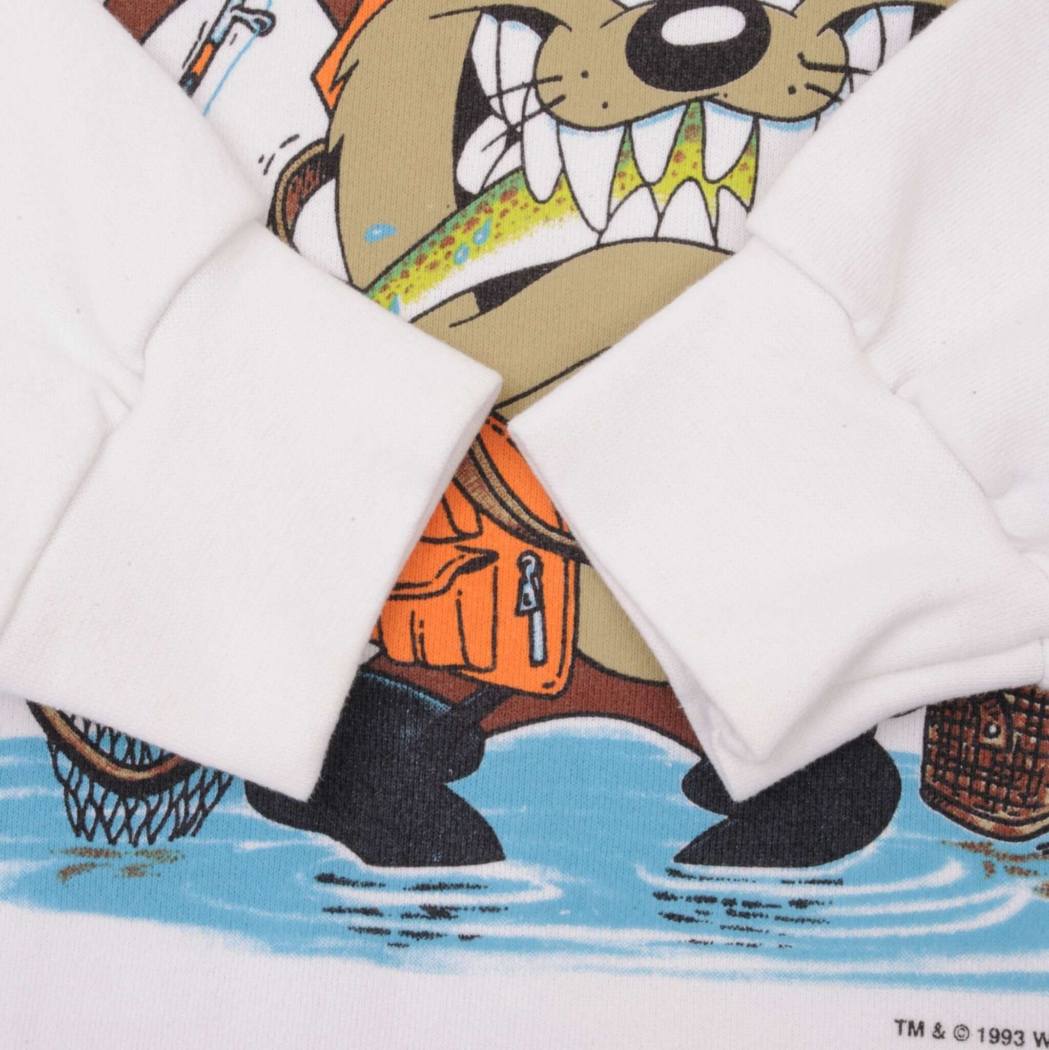 Vintage Looney Tunes Taz Fishing Sweatshirt Size XL Made In USA