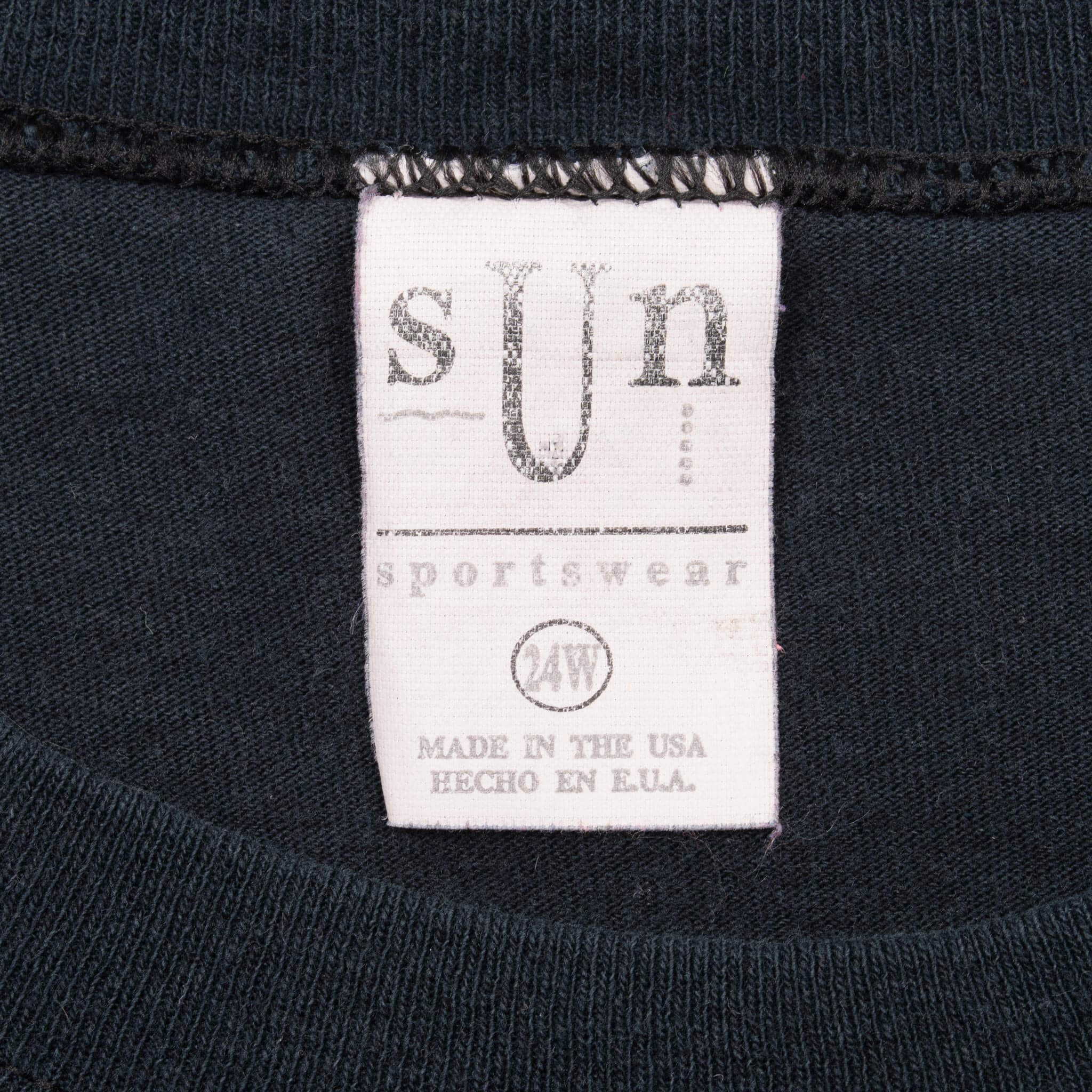 Vintage Looney Tunes Tweety 1995 Tee Shirt Size XL Made In Usa With Single Stitch Sleeves