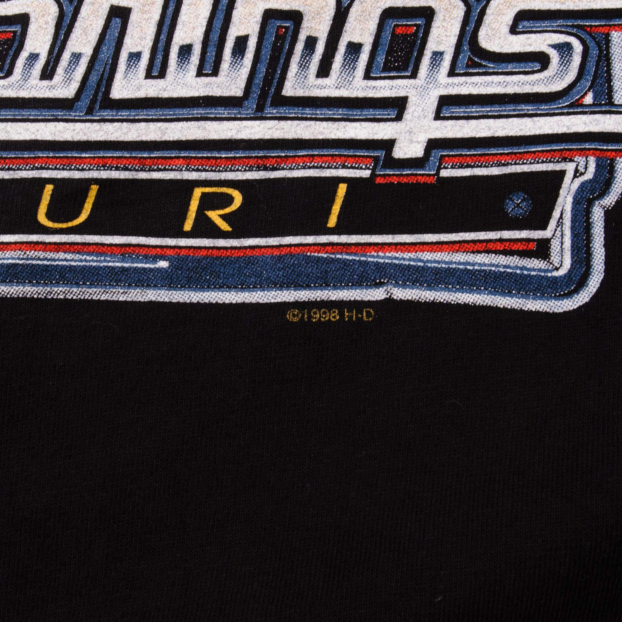 Vintage Harley Davidson "Hell On Wheels" Blue Springs, Missouri Hanes 200 Size XLarge. Made In USA