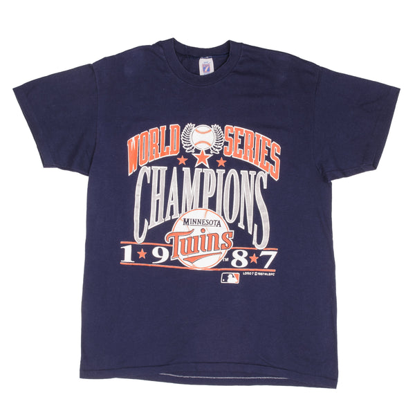 Vintage MLB Minnesota Twins World Champions 1987 Tee Shirt Size Large Made In USA With Single Stitch Sleeves